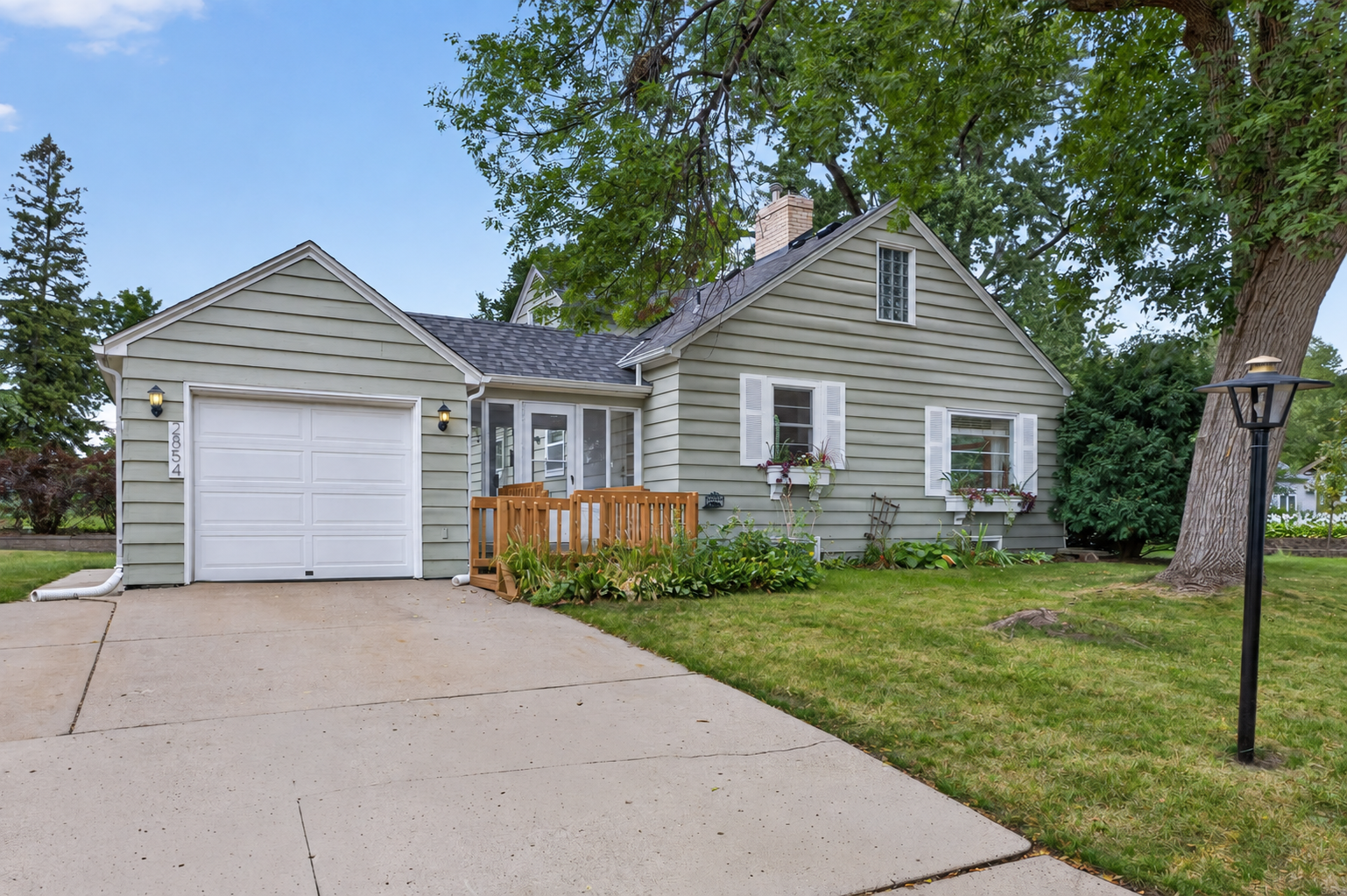 View of Residential at 2854 Alabama Avenue, Saint Louis Park MN 55416, Saint Louis Park (36 of 43) - Mike Wilen | Minnesota Team Real Estate
