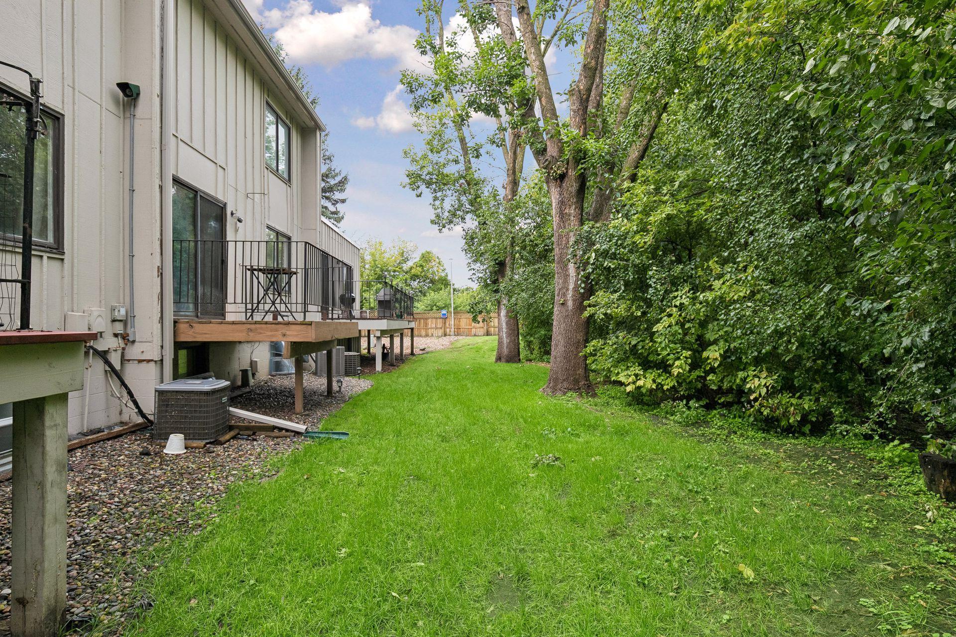 View of Residential at 5851 Lake Curve Lane, Brooklyn Center MN 55429, Brooklyn Center (32 of 36) - Mike Wilen | Minnesota Team Real Estate