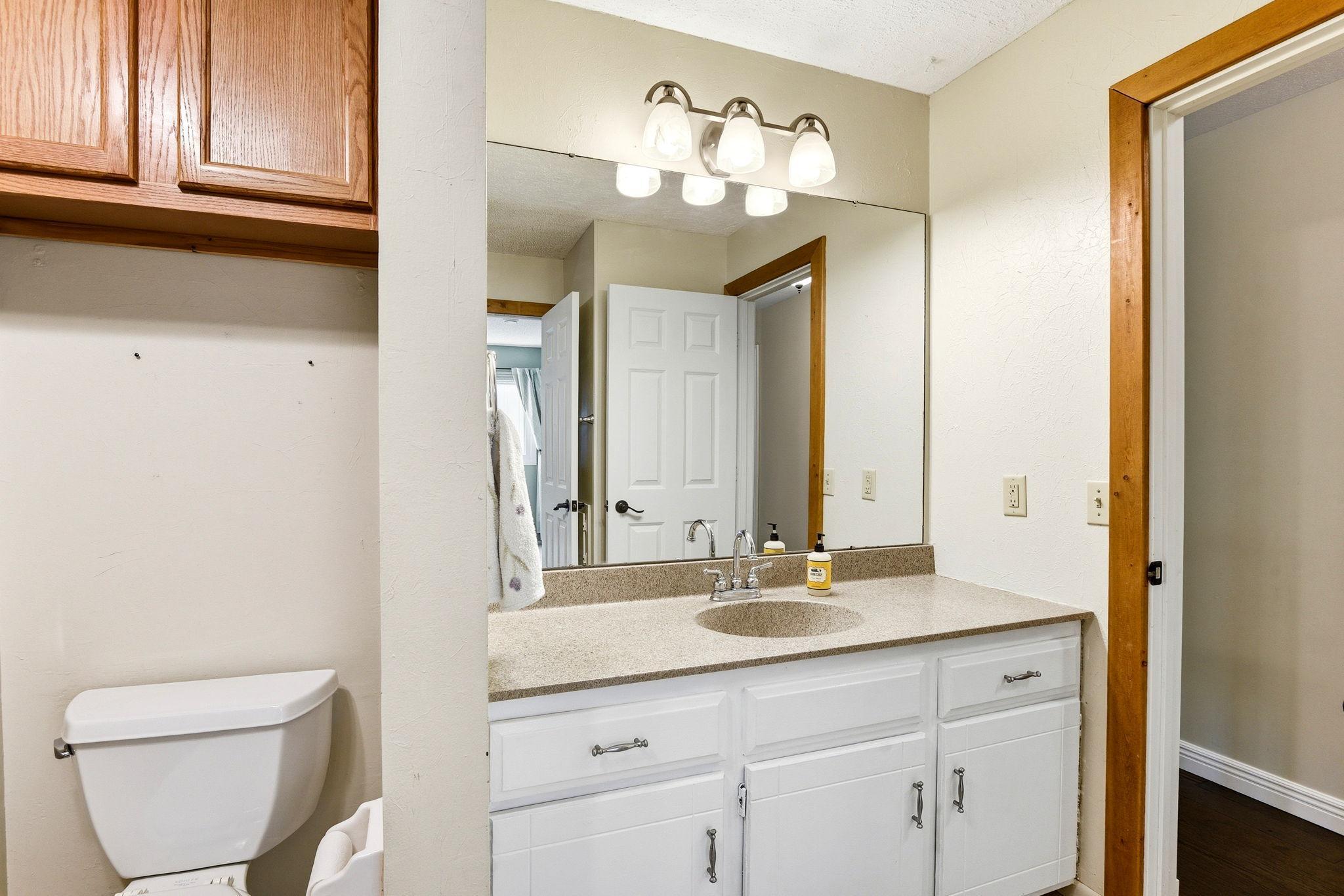 View of Residential at 7064 Springhill Circle, Eden Prairie MN 55346, Eden Prairie (22 of 39) - Mike Wilen | Minnesota Team Real Estate