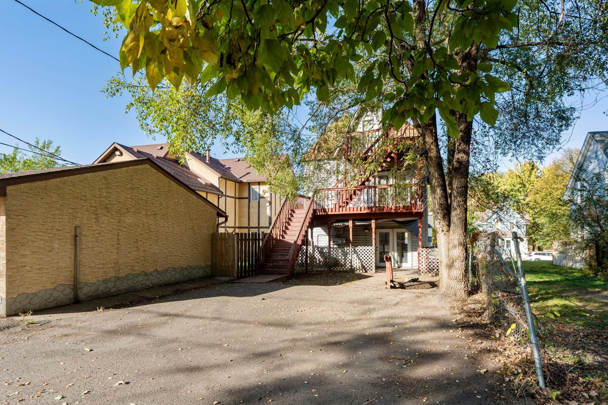 View of Residential Income at 1066 Ross Avenue, Saint Paul MN 55106, Saint Paul (37 of 59) - Mike Wilen | Minnesota Team Real Estate