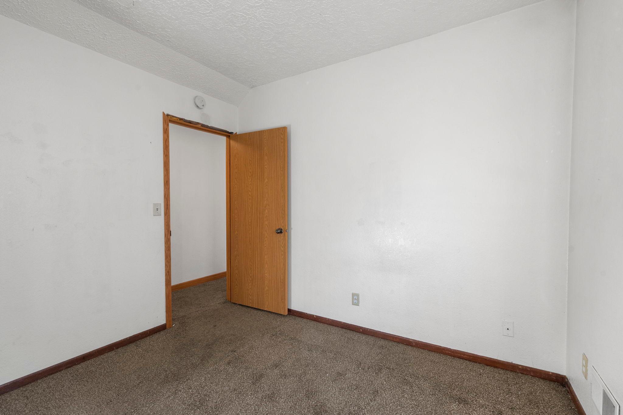 View of Residential Income at 1066 Ross Avenue, Saint Paul MN 55106, Saint Paul (13 of 59) - Mike Wilen | Minnesota Team Real Estate