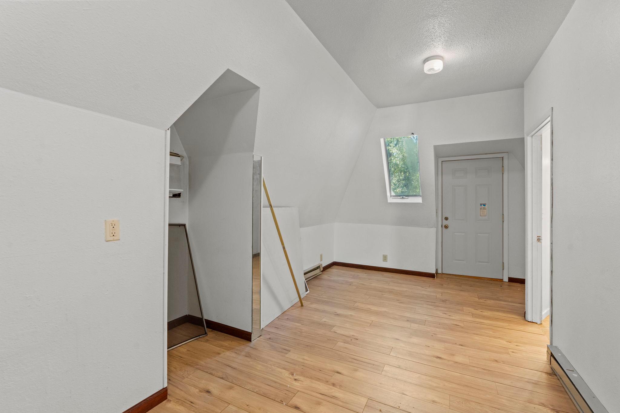 View of Residential Income at 1066 Ross Avenue, Saint Paul MN 55106, Saint Paul (23 of 59) - Mike Wilen | Minnesota Team Real Estate
