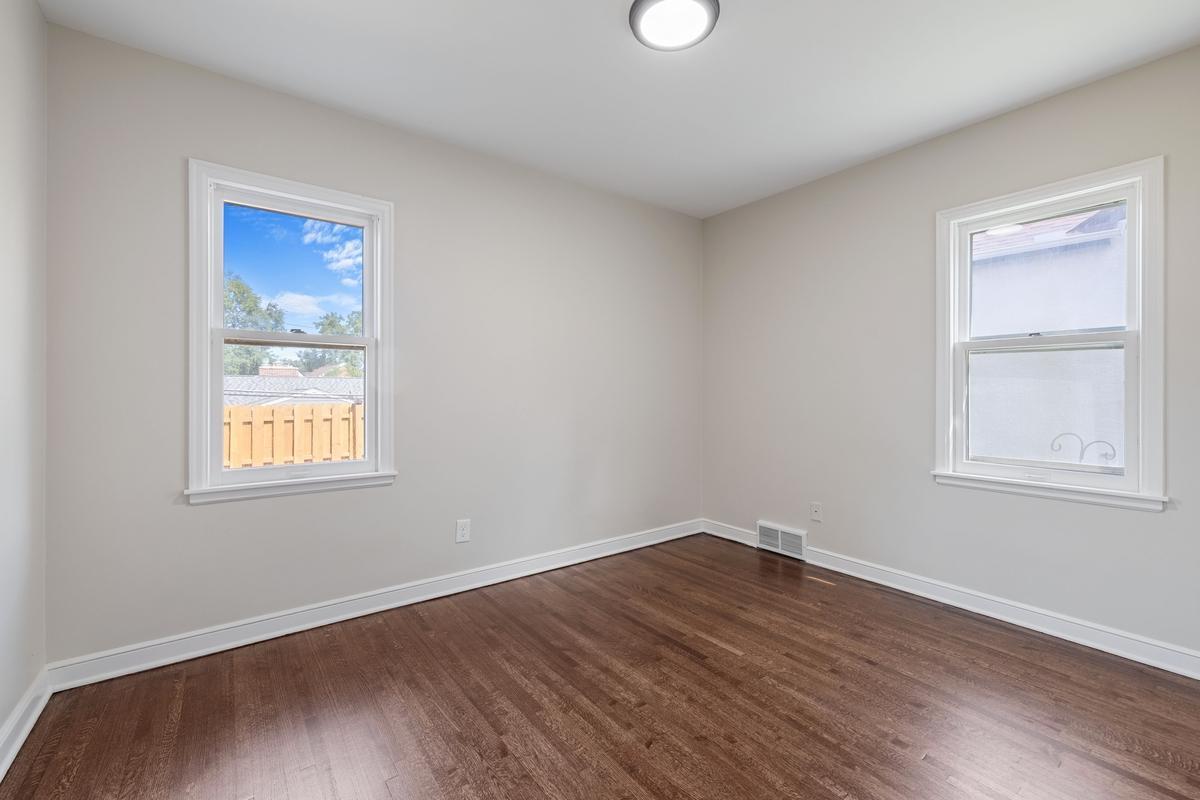 View of Residential at 1599 Highland Parkway, Saint Paul MN 55116, Saint Paul (14 of 32) - Mike Wilen | Minnesota Team Real Estate