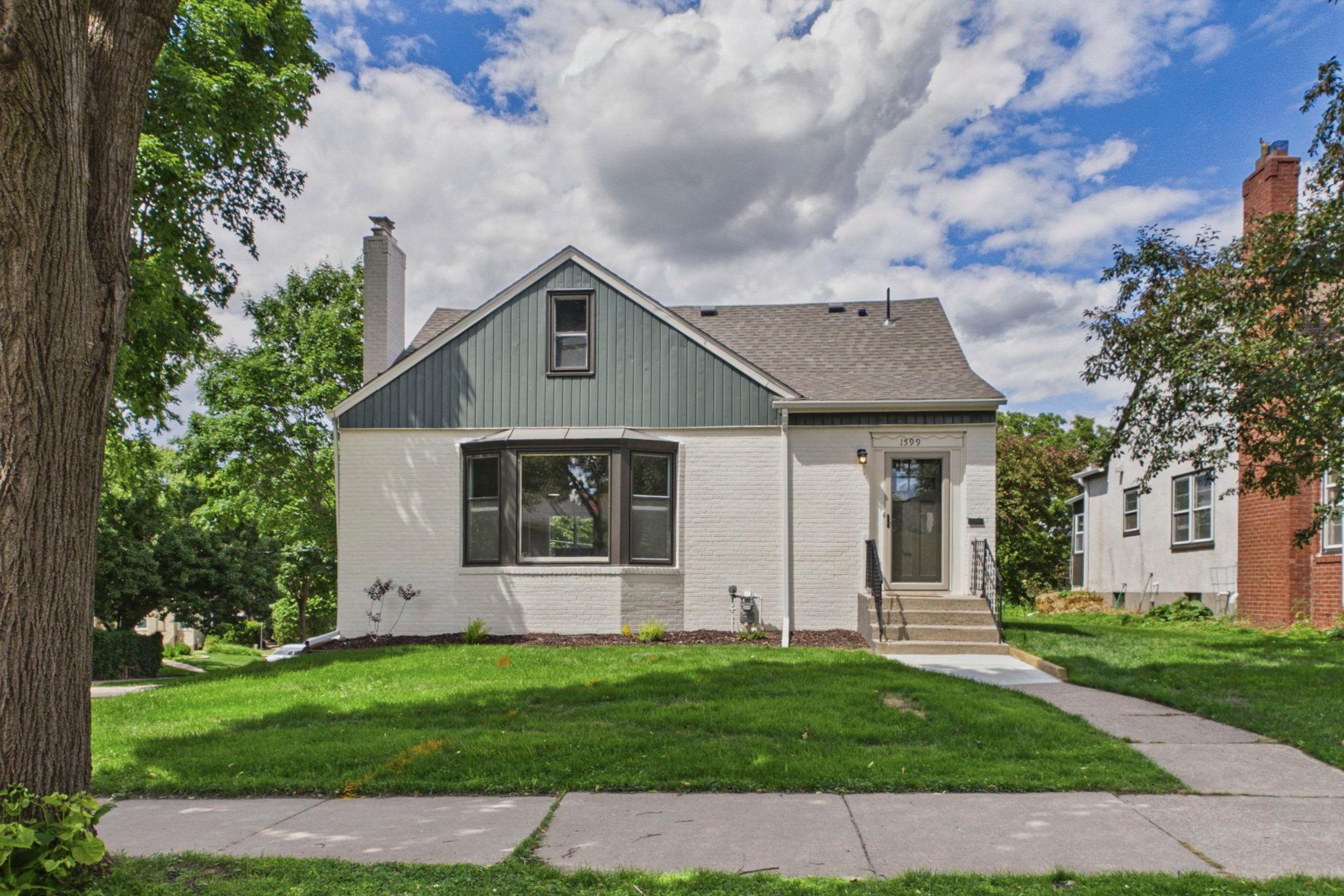 View of Single Family at 1599 Highland Parkway, Saint Paul - Mike Wilen | Minnesota Team Real Estate
