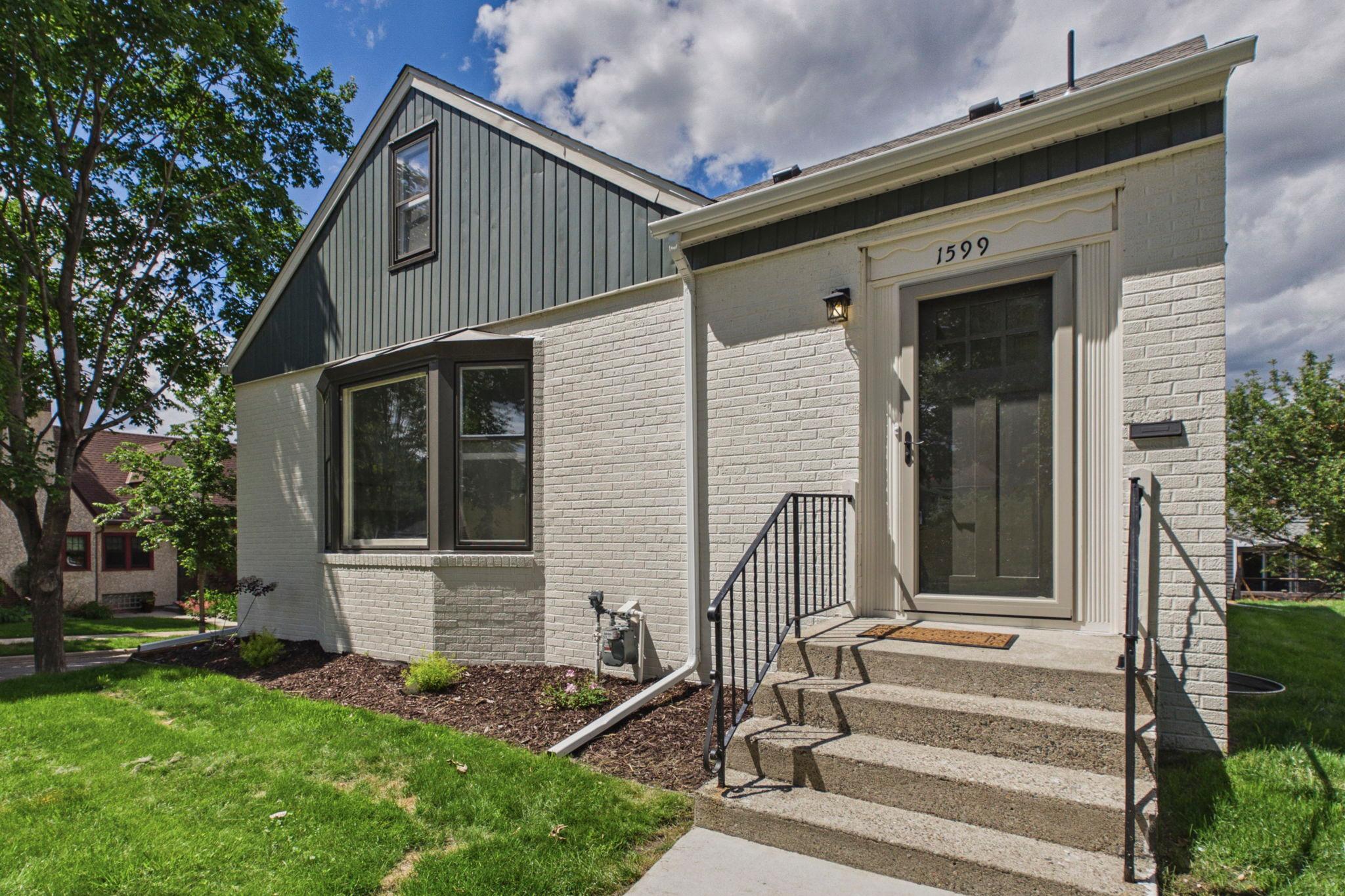 View of Residential at 1599 Highland Parkway, Saint Paul MN 55116, Saint Paul (2 of 32) - Mike Wilen | Minnesota Team Real Estate