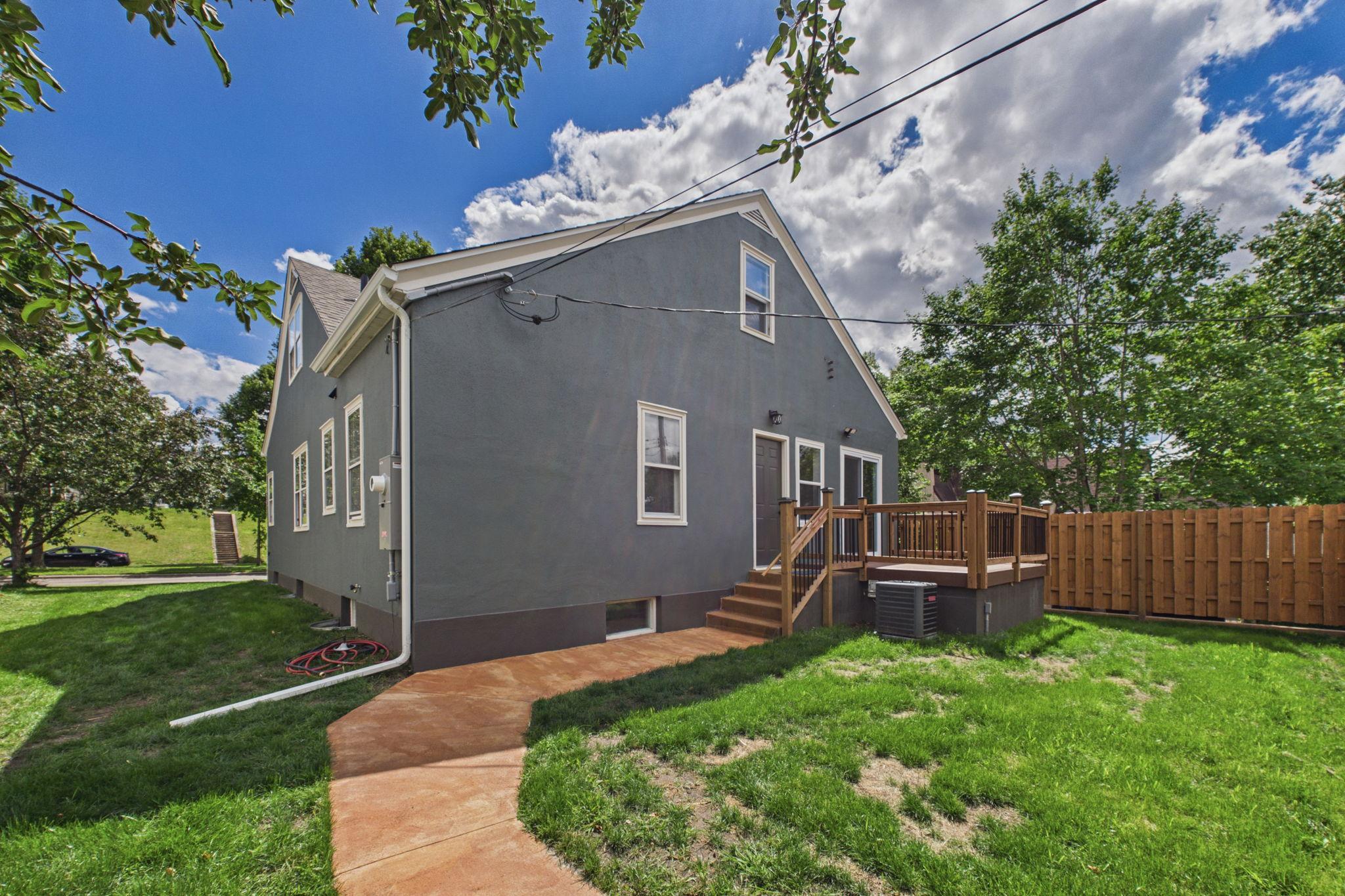 View of Residential at 1599 Highland Parkway, Saint Paul MN 55116, Saint Paul (25 of 32) - Mike Wilen | Minnesota Team Real Estate