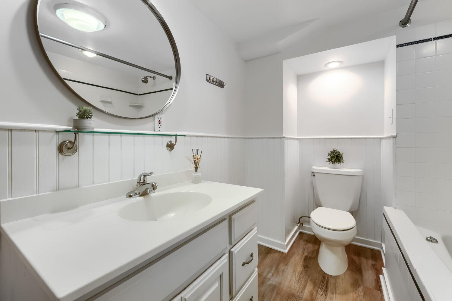 View of Residential at 747 Grandview Avenue, Roseville MN 55113, Roseville (24 of 29) - Mike Wilen | Minnesota Team Real Estate