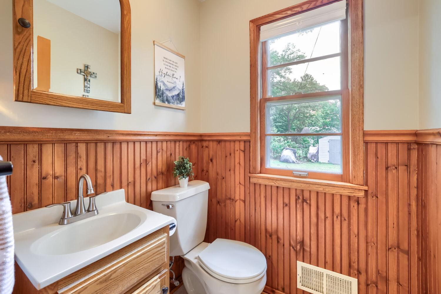 View of Residential at 747 Grandview Avenue, Roseville MN 55113, Roseville (15 of 29) - Mike Wilen | Minnesota Team Real Estate