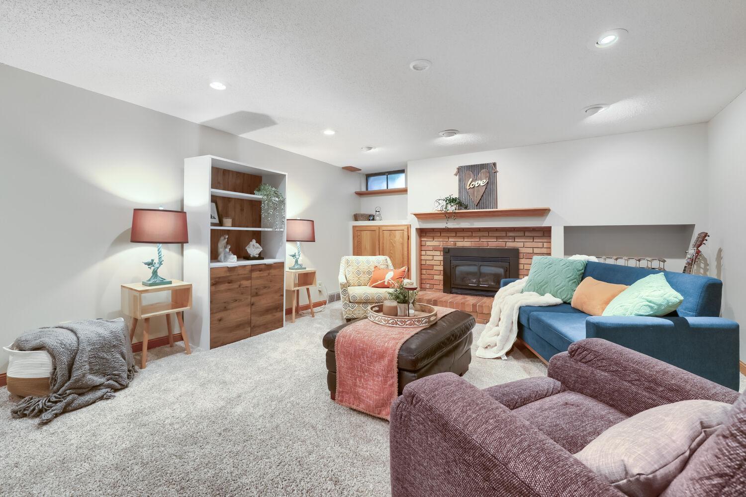View of Residential at 747 Grandview Avenue, Roseville MN 55113, Roseville (26 of 29) - Mike Wilen | Minnesota Team Real Estate