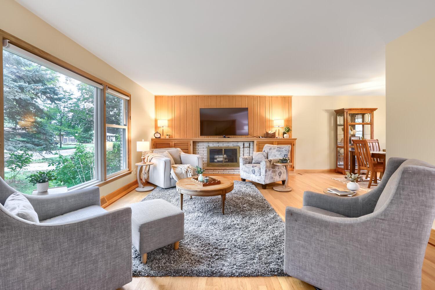 View of Residential at 747 Grandview Avenue, Roseville MN 55113, Roseville (5 of 29) - Mike Wilen | Minnesota Team Real Estate
