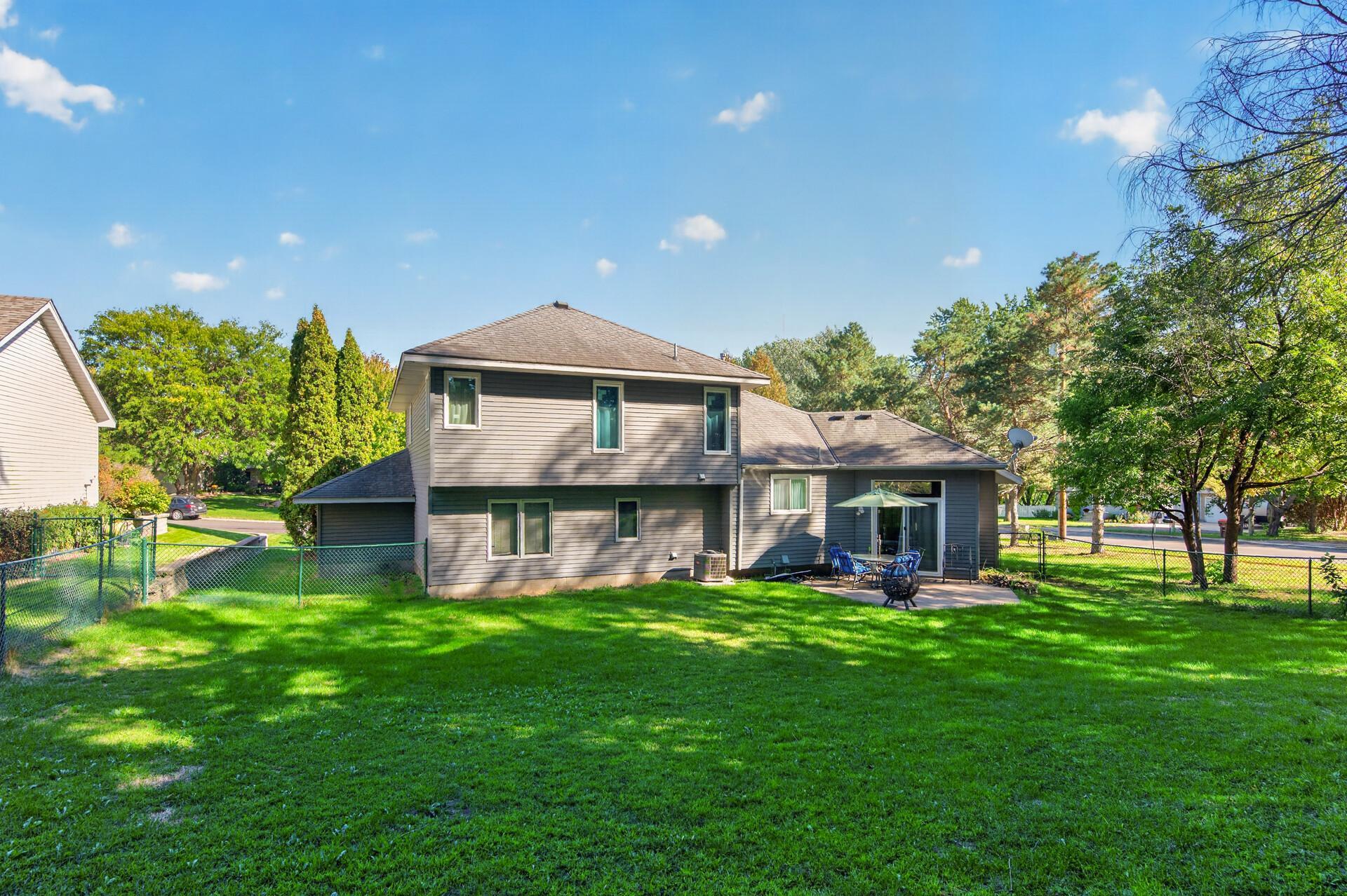 View of Residential at 2883 Duluth Street, Maplewood MN 55109, Maplewood (27 of 33) - Mike Wilen | Minnesota Team Real Estate