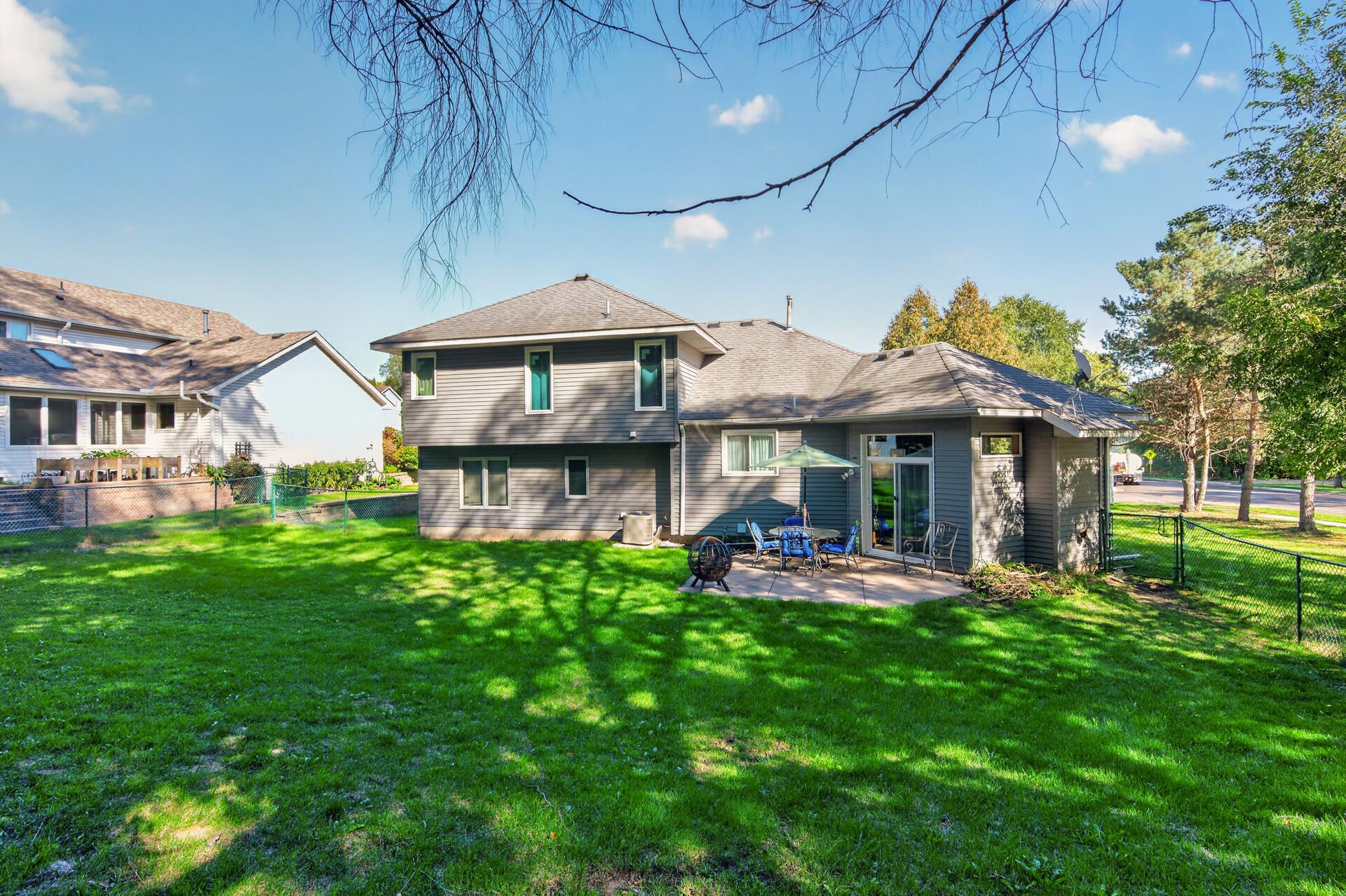 View of Residential at 2883 Duluth Street, Maplewood MN 55109, Maplewood (28 of 33) - Mike Wilen | Minnesota Team Real Estate