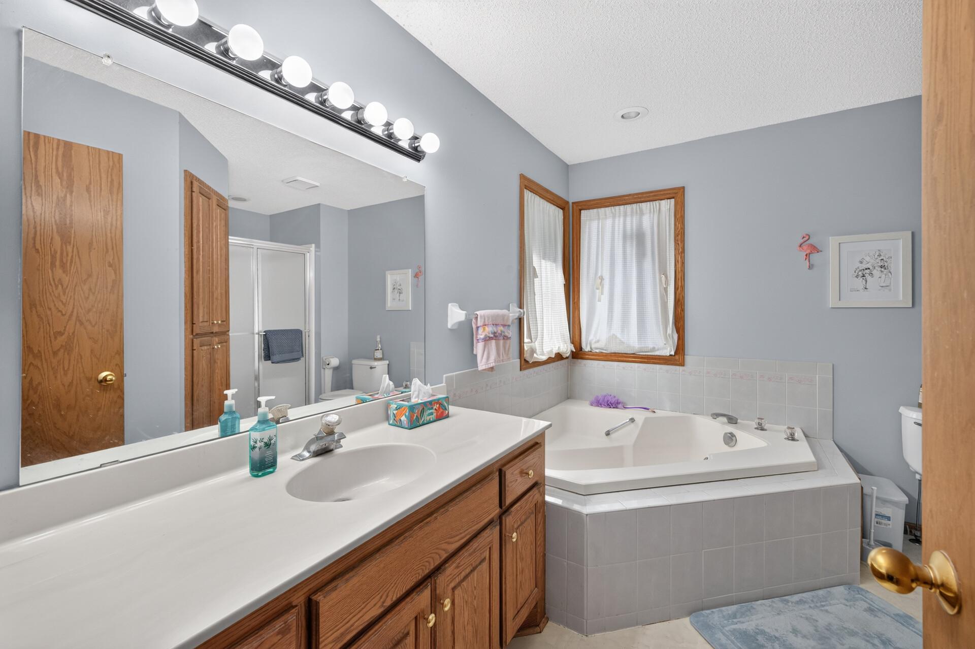 View of Residential at 2883 Duluth Street, Maplewood MN 55109, Maplewood (24 of 33) - Mike Wilen | Minnesota Team Real Estate
