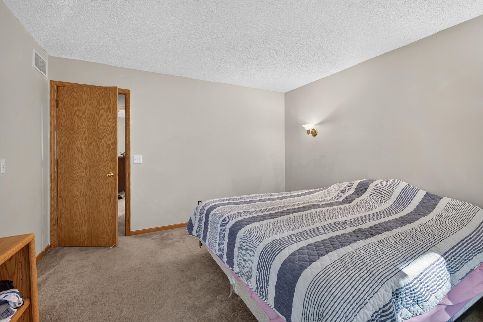 View of Residential at 2883 Duluth Street, Maplewood MN 55109, Maplewood (23 of 33) - Mike Wilen | Minnesota Team Real Estate