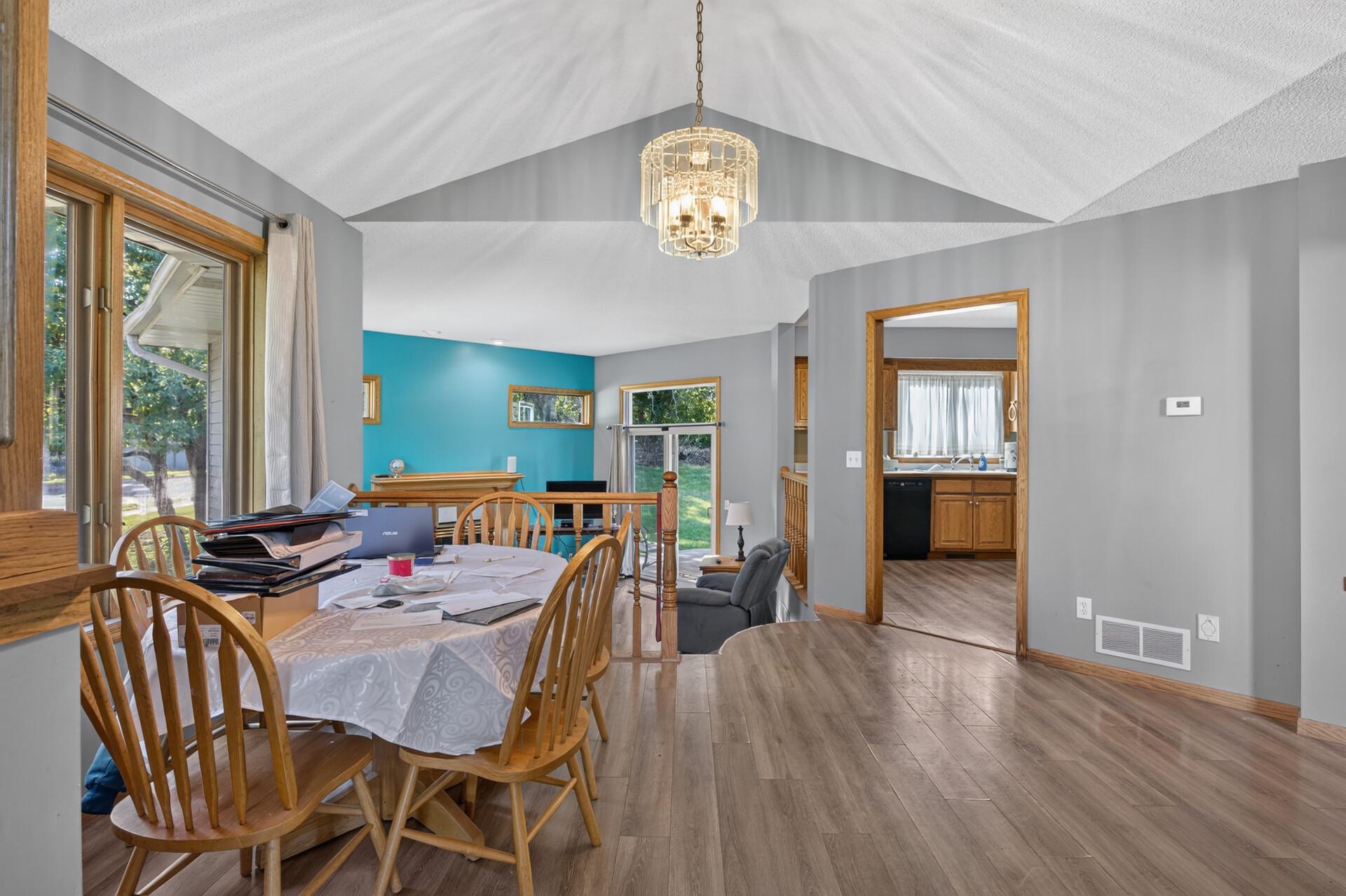 View of Residential at 2883 Duluth Street, Maplewood MN 55109, Maplewood (8 of 33) - Mike Wilen | Minnesota Team Real Estate