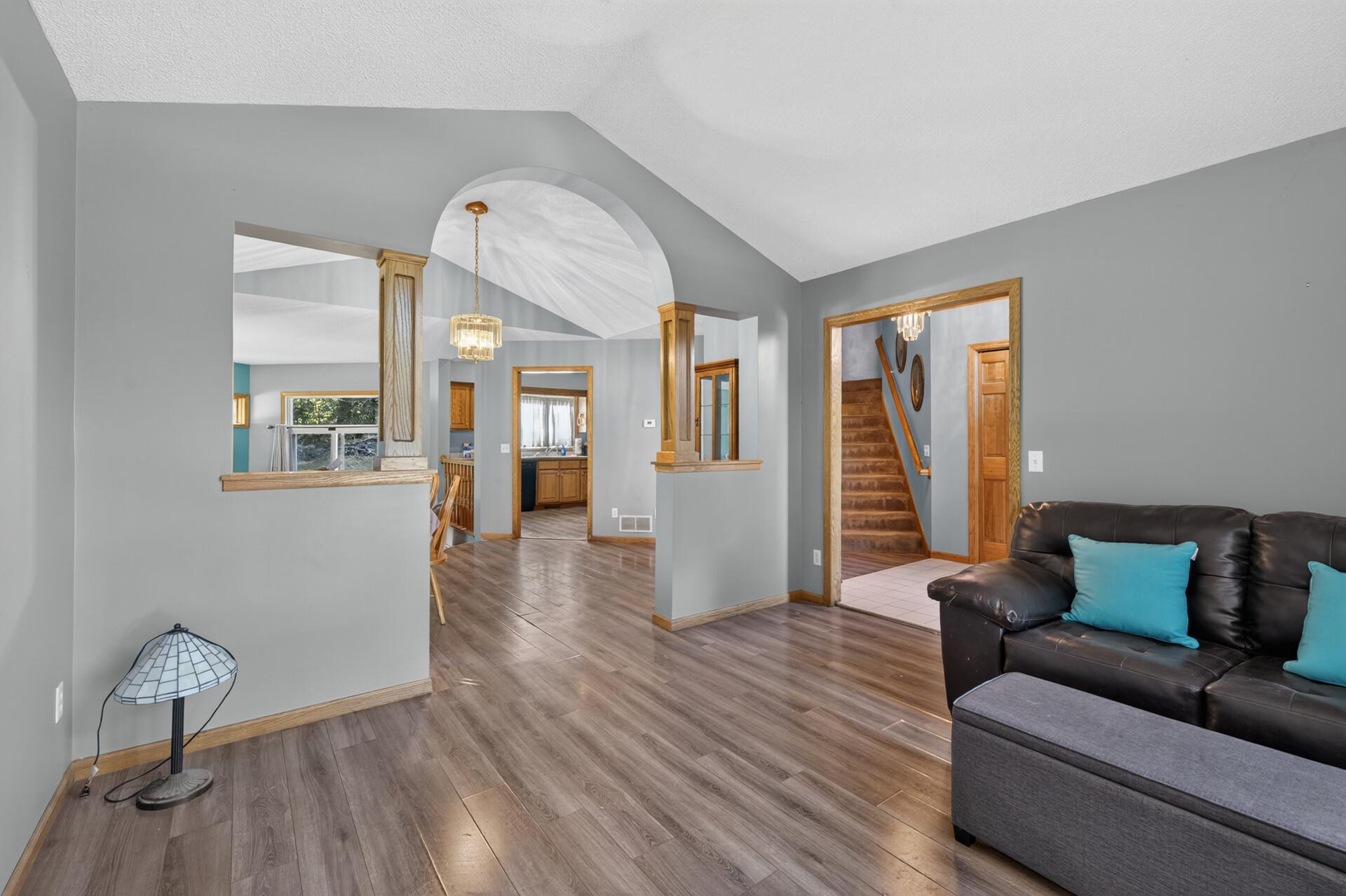 View of Residential at 2883 Duluth Street, Maplewood MN 55109, Maplewood (7 of 33) - Mike Wilen | Minnesota Team Real Estate