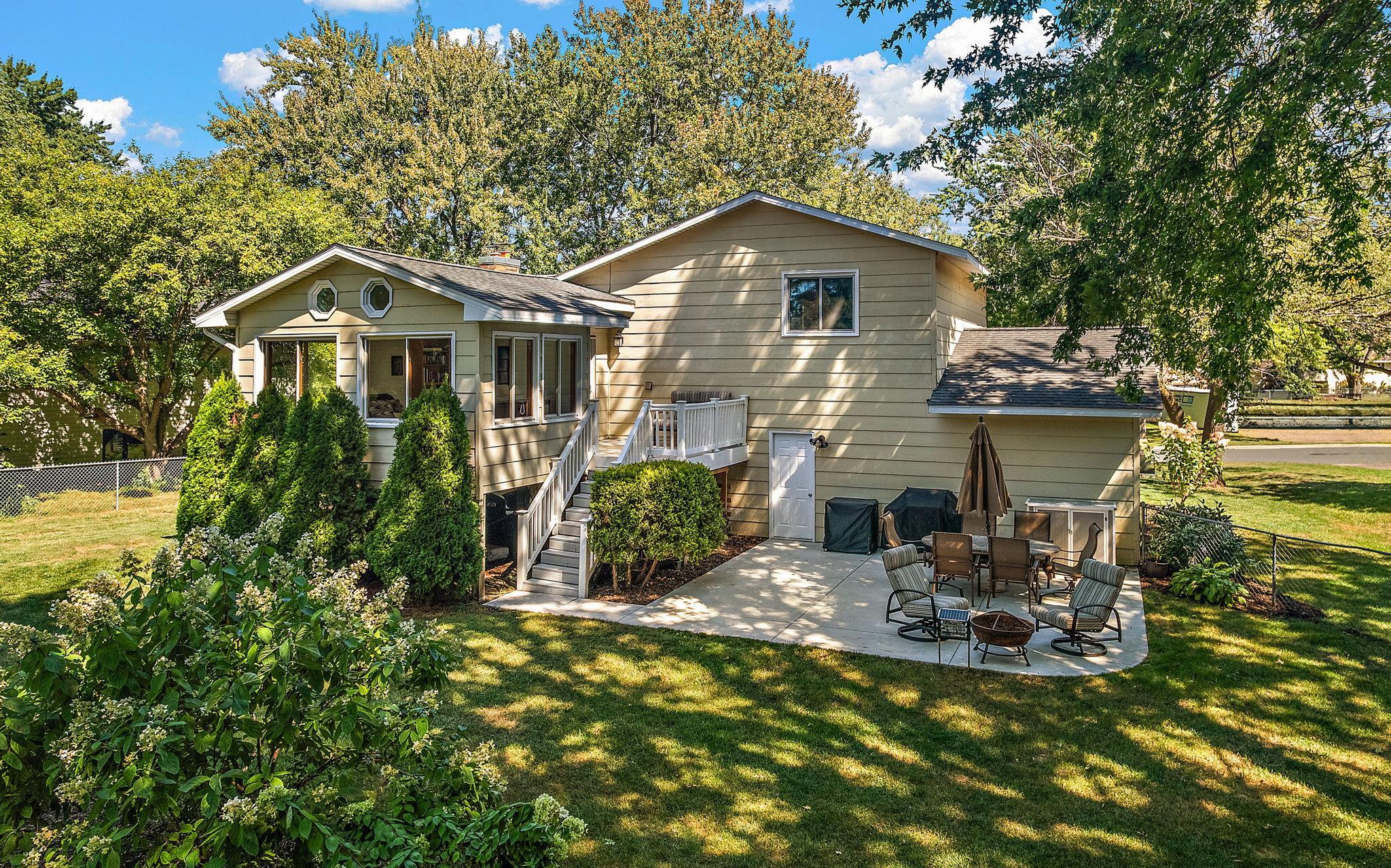 View of Residential at 1419 Three Oaks Avenue, Maple Plain MN 55359, Maple Plain (35 of 53) - Mike Wilen | Minnesota Team Real Estate