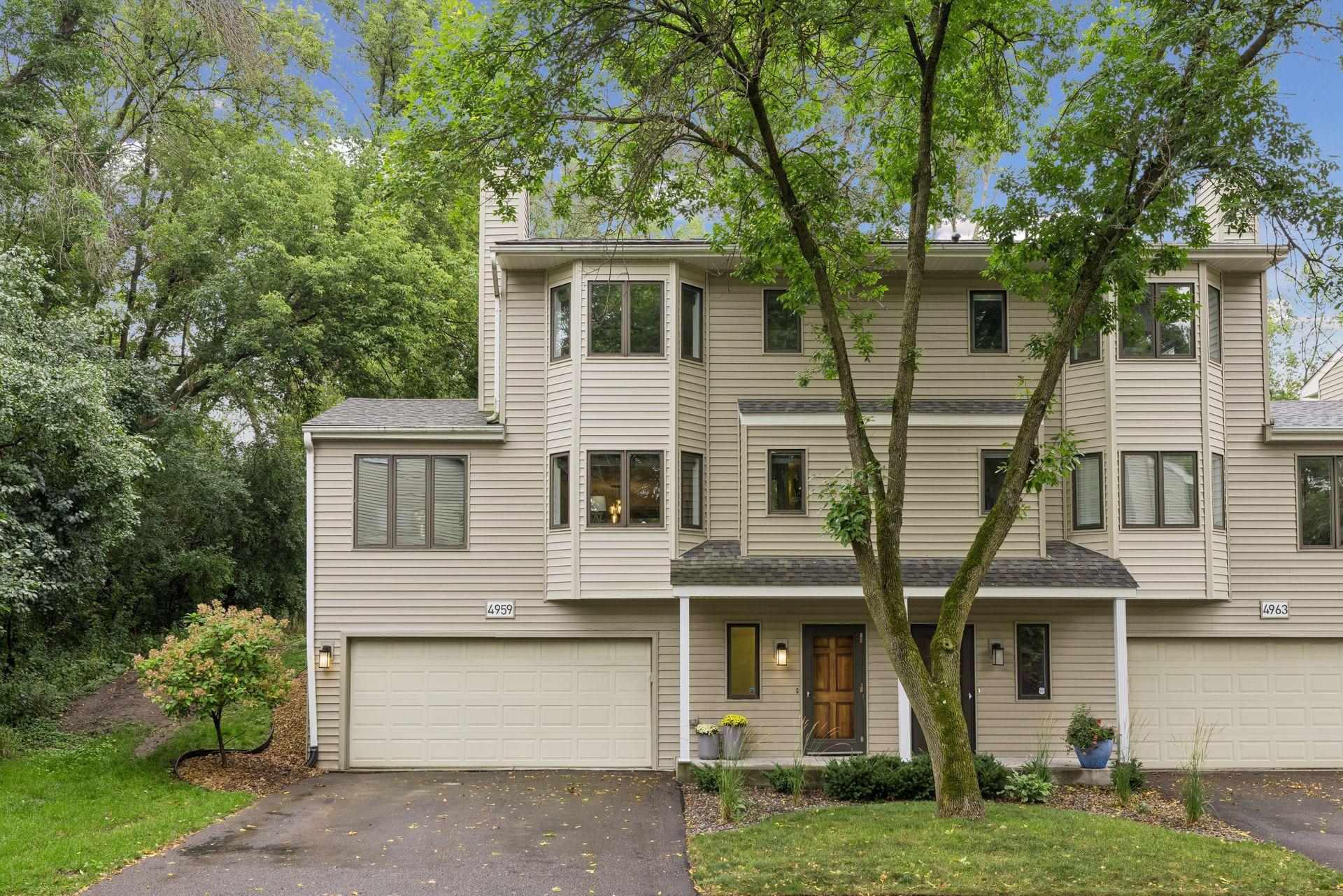 View of Residential at 4959 End Lane, Minnetonka MN 55345, Minnetonka (6 of 43) - Mike Wilen | Minnesota Team Real Estate