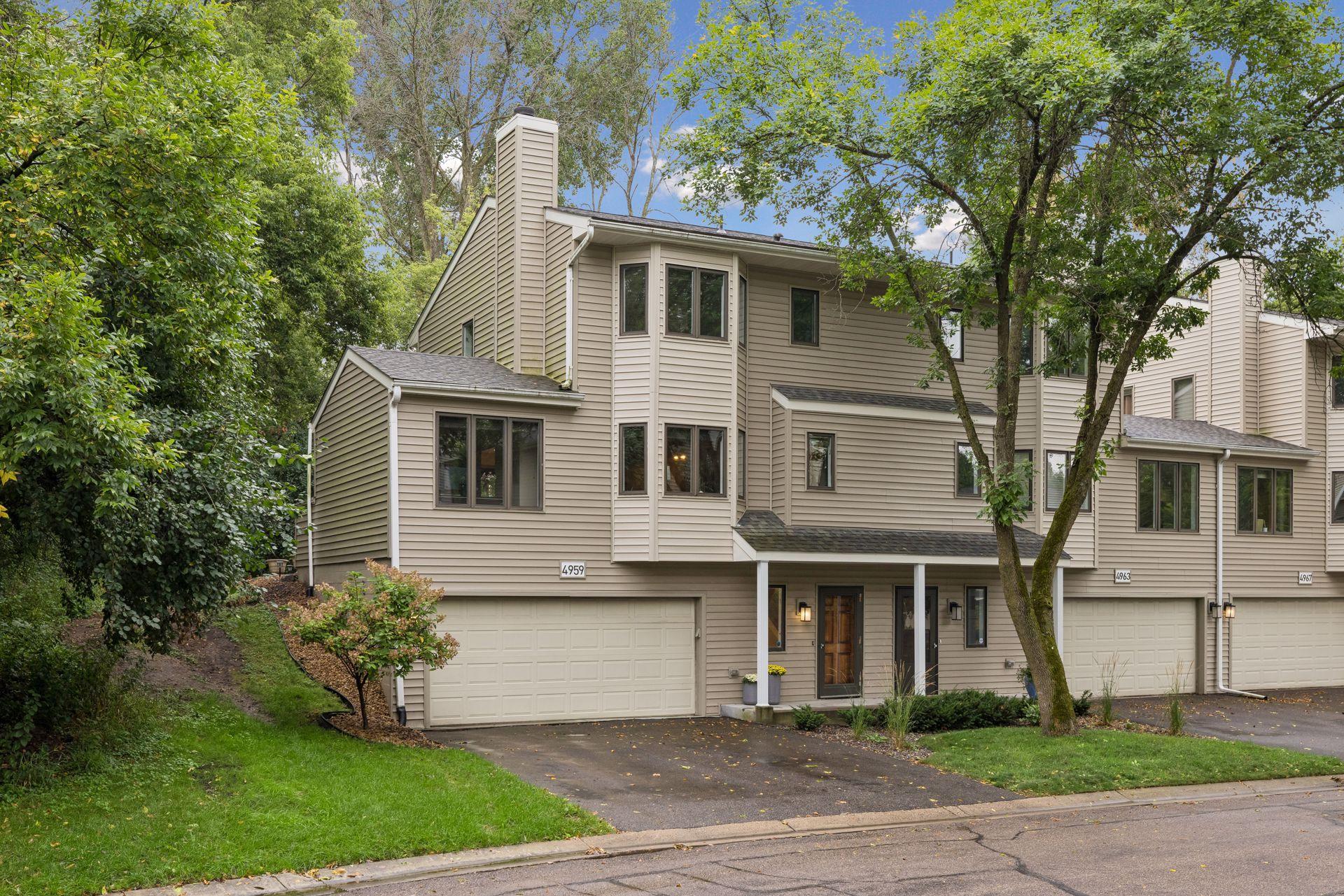 View of Residential at 4959 End Lane, Minnetonka MN 55345, Minnetonka (5 of 43) - Mike Wilen | Minnesota Team Real Estate