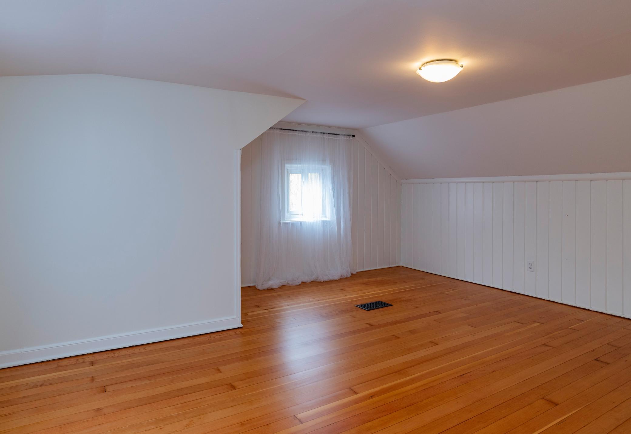 View of Residential at 3331 Parkview Boulevard, Robbinsdale MN 55422, Robbinsdale (27 of 46) - Mike Wilen | Minnesota Team Real Estate