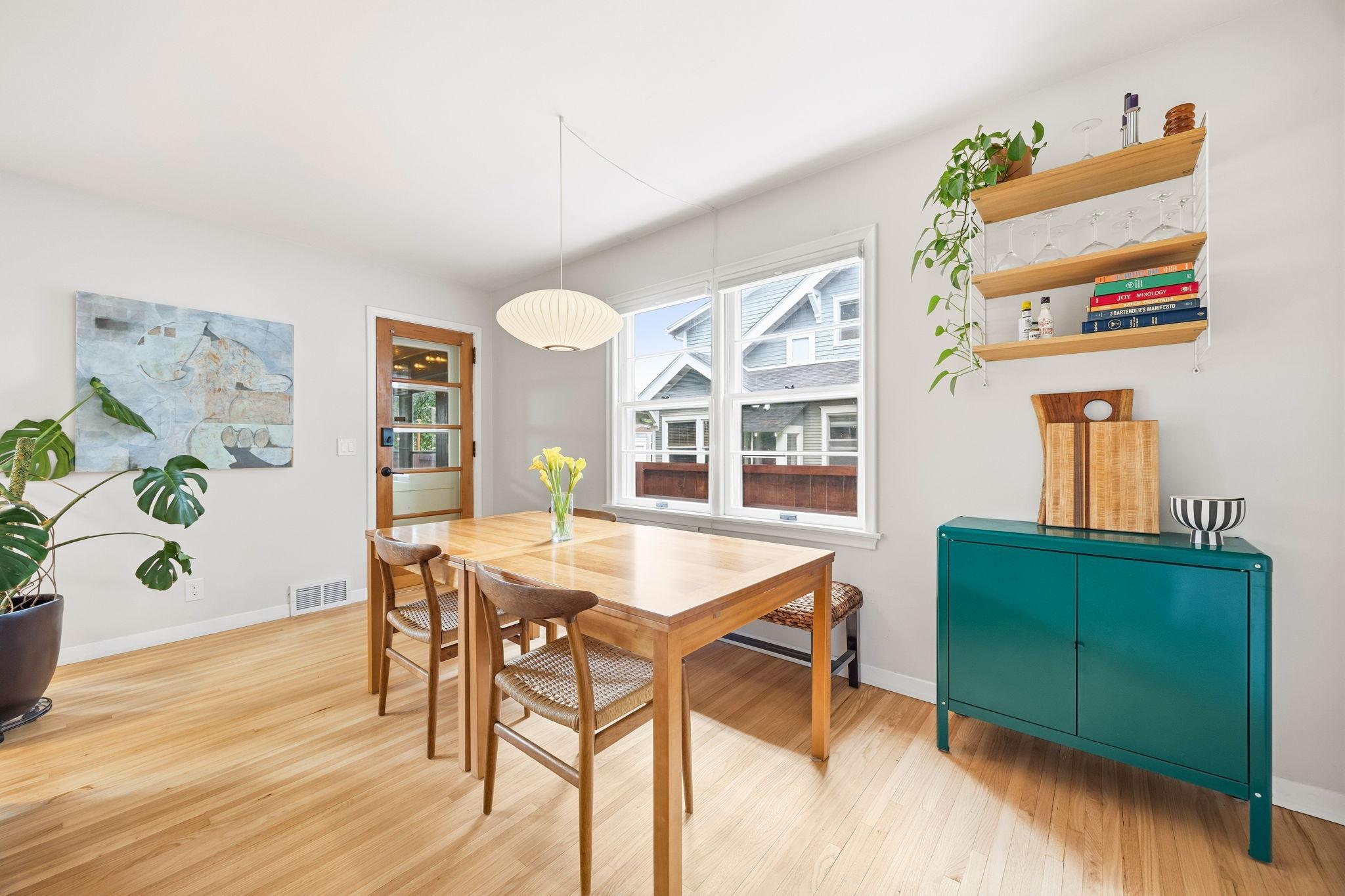 View of Residential at 313 Vincent Avenue, Minneapolis MN 55405, Minneapolis (13 of 35) - Mike Wilen | Minnesota Team Real Estate