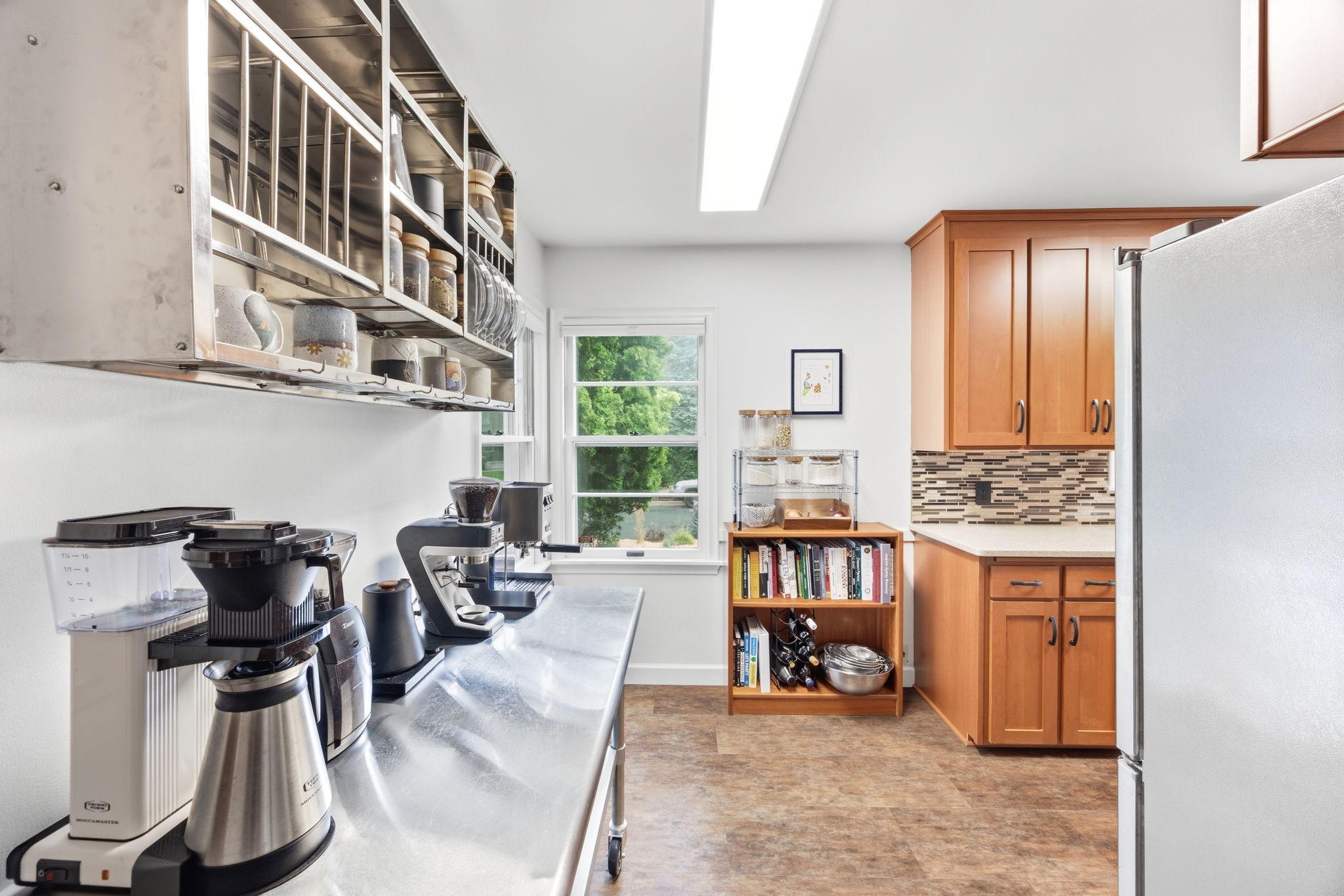 View of Residential at 313 Vincent Avenue, Minneapolis MN 55405, Minneapolis (12 of 35) - Mike Wilen | Minnesota Team Real Estate