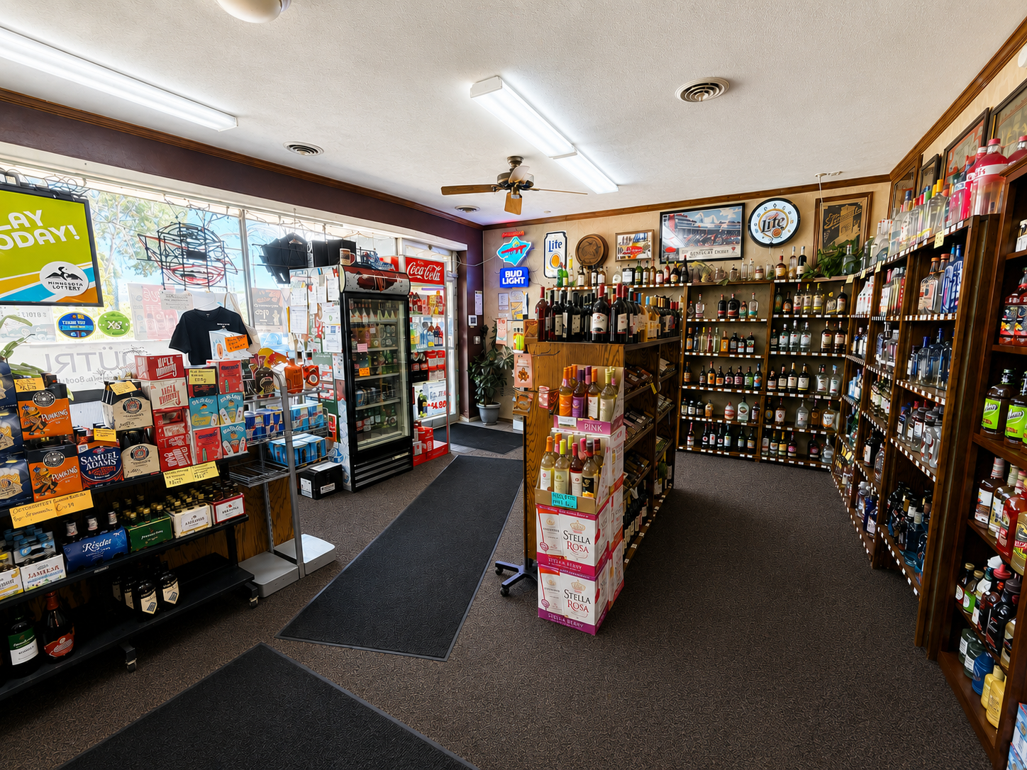 View of Commercial Sale at 404 Main Street, New Prague MN 56071, New Prague (4 of 15) - Mike Wilen | Minnesota Team Real Estate