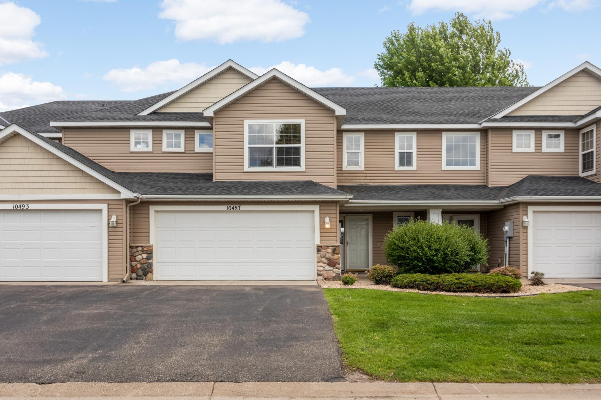 View of (TH) Side x Side at 10487 64th Way, Albertville - Mike Wilen | Minnesota Team Real Estate