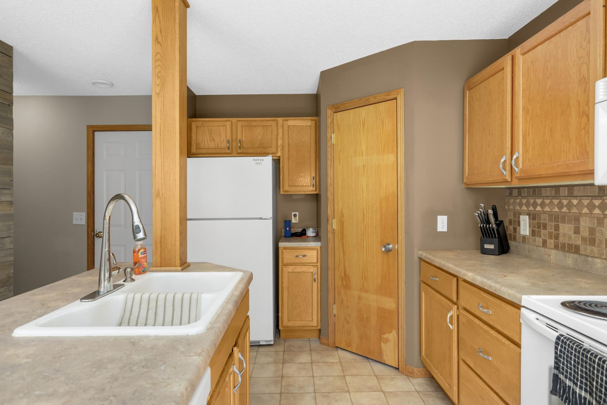 View of Residential at 10487 64th Way, Albertville MN 55301, Albertville (15 of 27) - Mike Wilen | Minnesota Team Real Estate