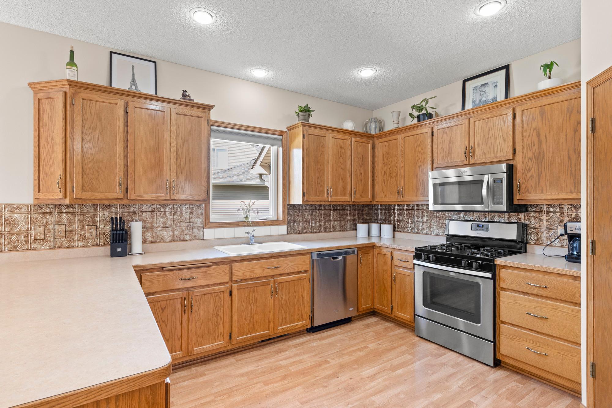 View of Residential at 9508 204th Street, Lakeville MN 55044, Lakeville (12 of 35) - Mike Wilen | Minnesota Team Real Estate