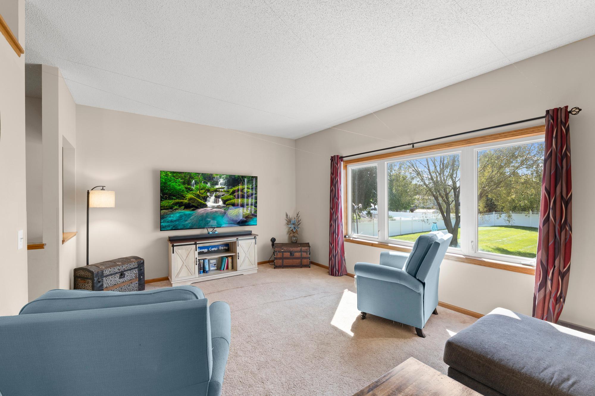 View of Residential at 9508 204th Street, Lakeville MN 55044, Lakeville (8 of 35) - Mike Wilen | Minnesota Team Real Estate