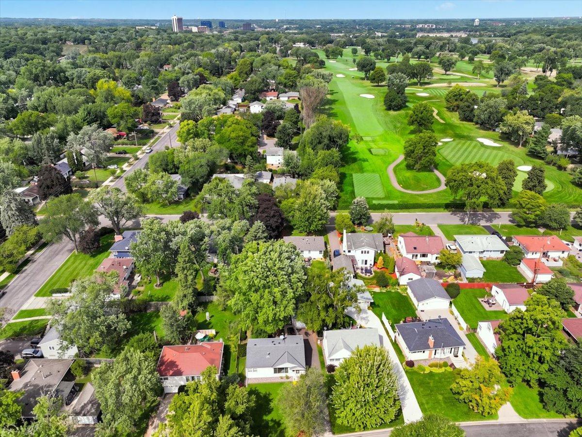 View of Residential at 9104 Stanlen Road, Saint Louis Park MN 55426, Saint Louis Park (30 of 35) - Mike Wilen | Minnesota Team Real Estate