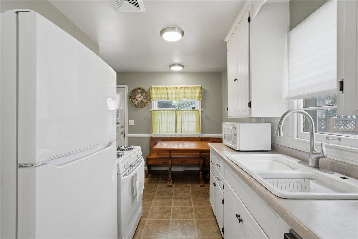 View of Residential at 9104 Stanlen Road, Saint Louis Park MN 55426, Saint Louis Park (9 of 35) - Mike Wilen | Minnesota Team Real Estate