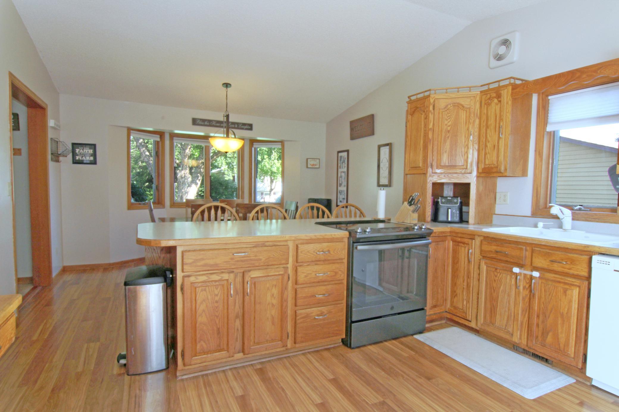 View of Residential at 8301 Cooper Way, Inver Grove Heights MN 55076, Inver Grove Heights (10 of 37) - Mike Wilen | Minnesota Team Real Estate