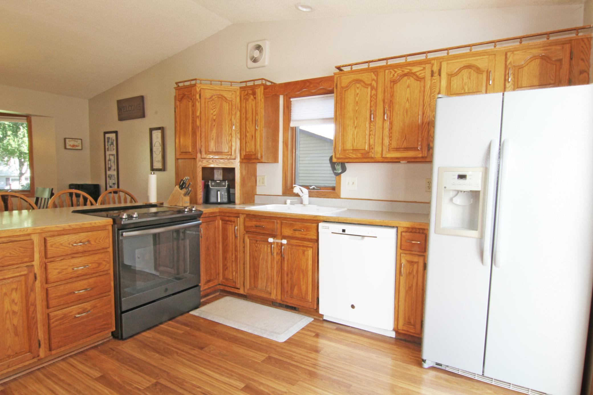 View of Residential at 8301 Cooper Way, Inver Grove Heights MN 55076, Inver Grove Heights (8 of 37) - Mike Wilen | Minnesota Team Real Estate
