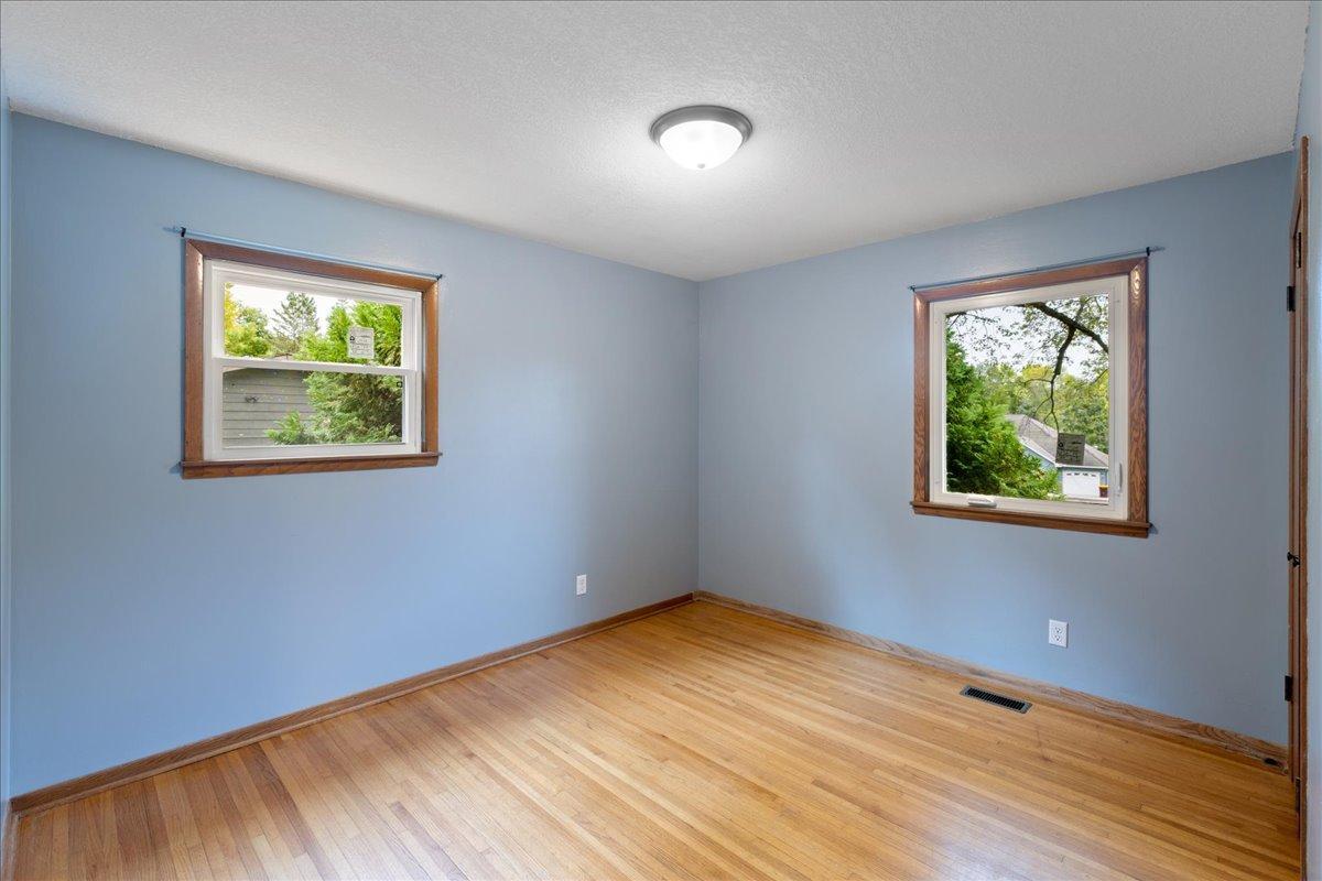 View of Residential at 6101 Oak Circle, North Branch MN 55056, North Branch (16 of 32) - Mike Wilen | Minnesota Team Real Estate