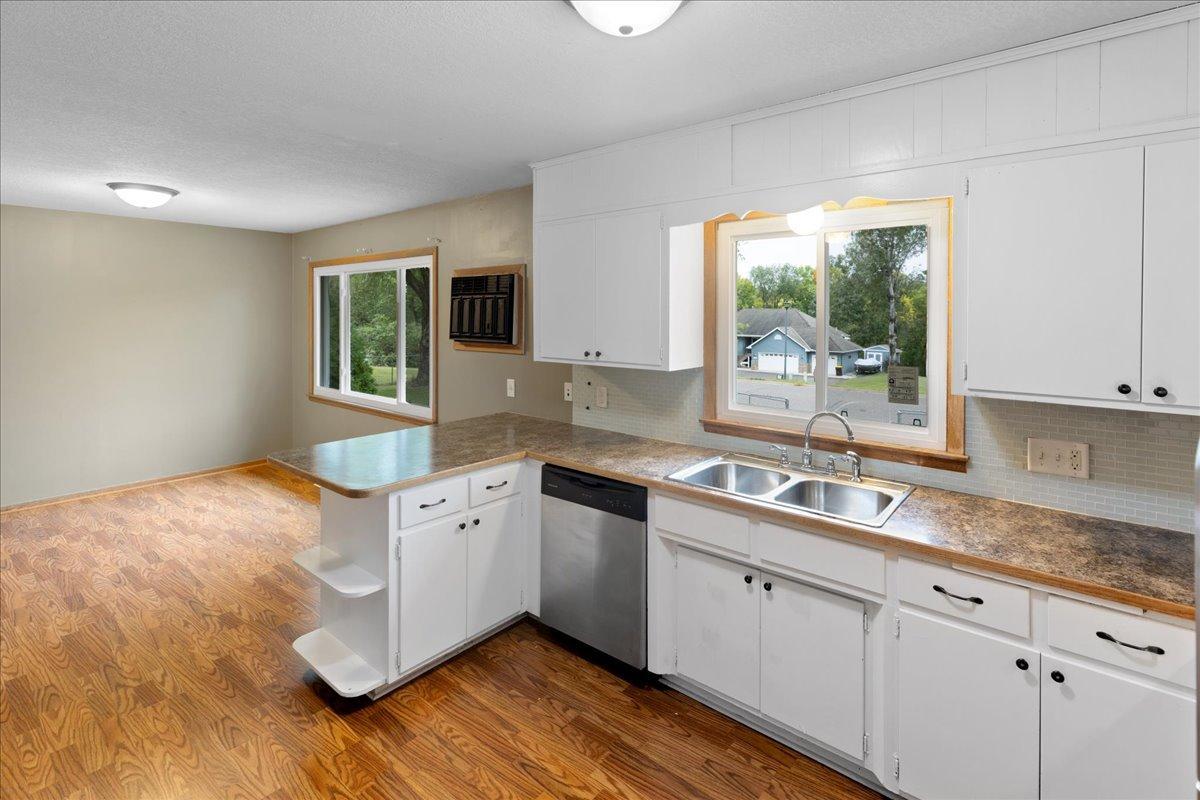 View of Residential at 6101 Oak Circle, North Branch MN 55056, North Branch (12 of 32) - Mike Wilen | Minnesota Team Real Estate