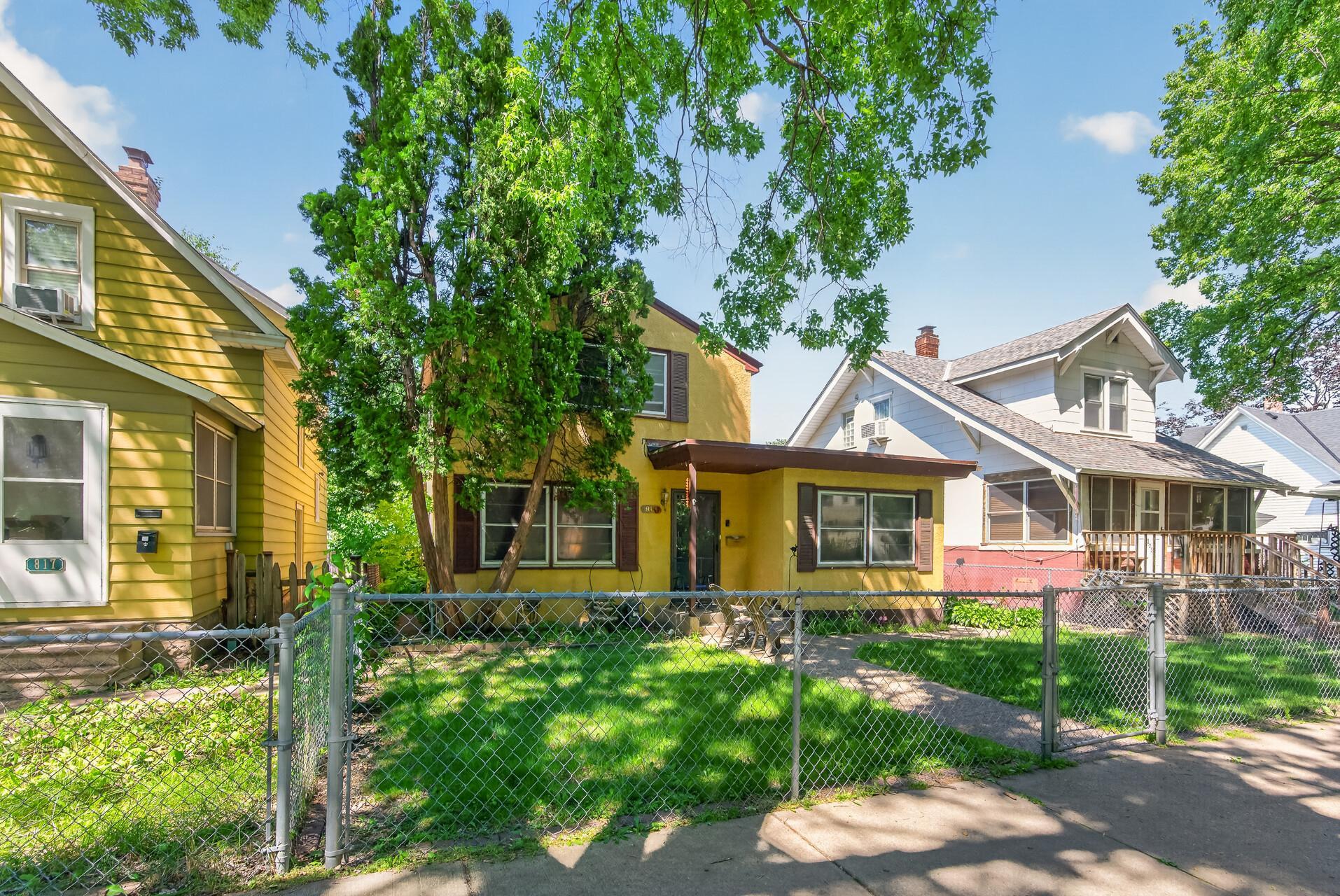 View of Residential Income at 813 Minnehaha Avenue, Saint Paul MN 55104, Saint Paul (3 of 37) - Mike Wilen | Minnesota Team Real Estate