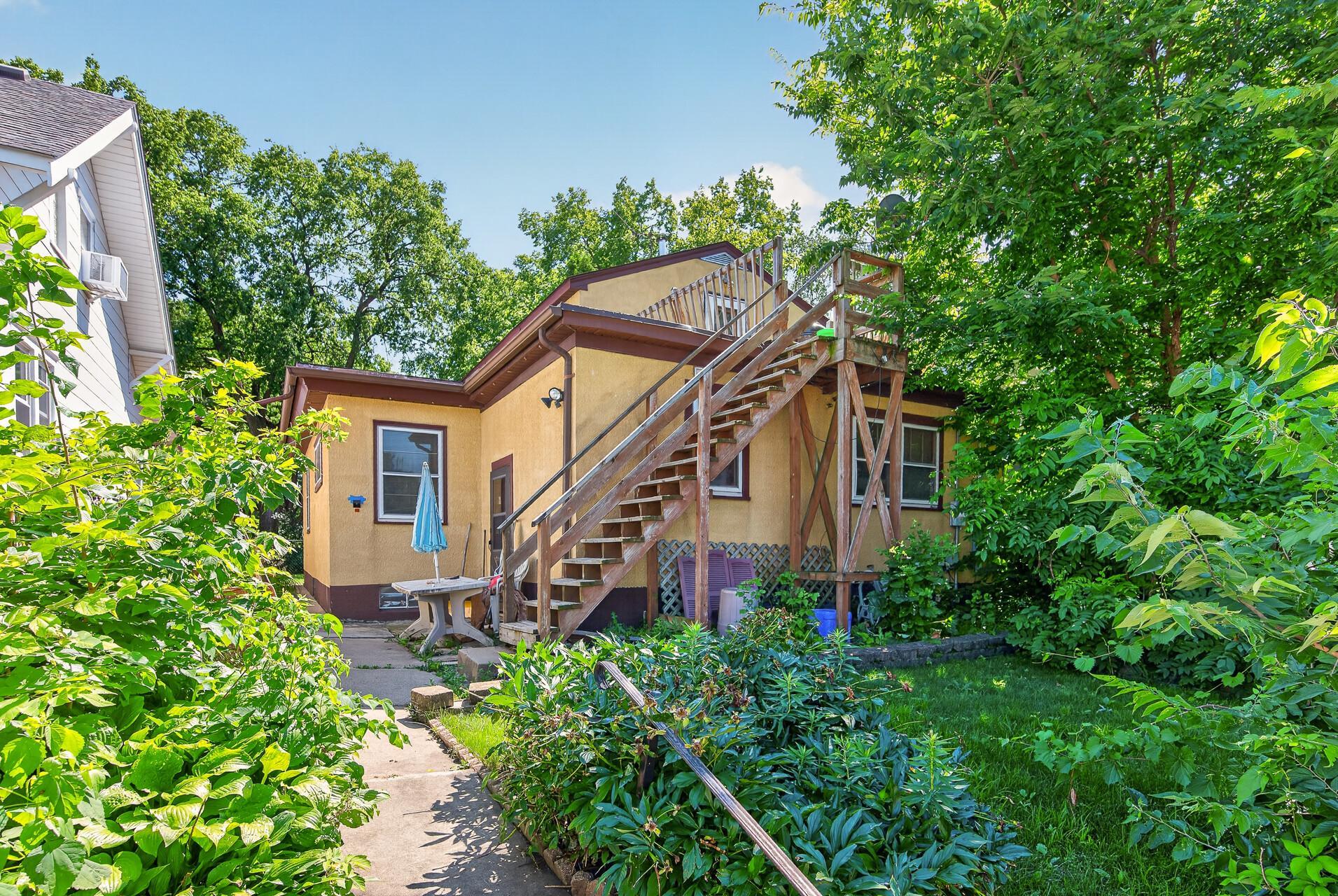 View of Residential Income at 813 Minnehaha Avenue, Saint Paul MN 55104, Saint Paul (28 of 37) - Mike Wilen | Minnesota Team Real Estate