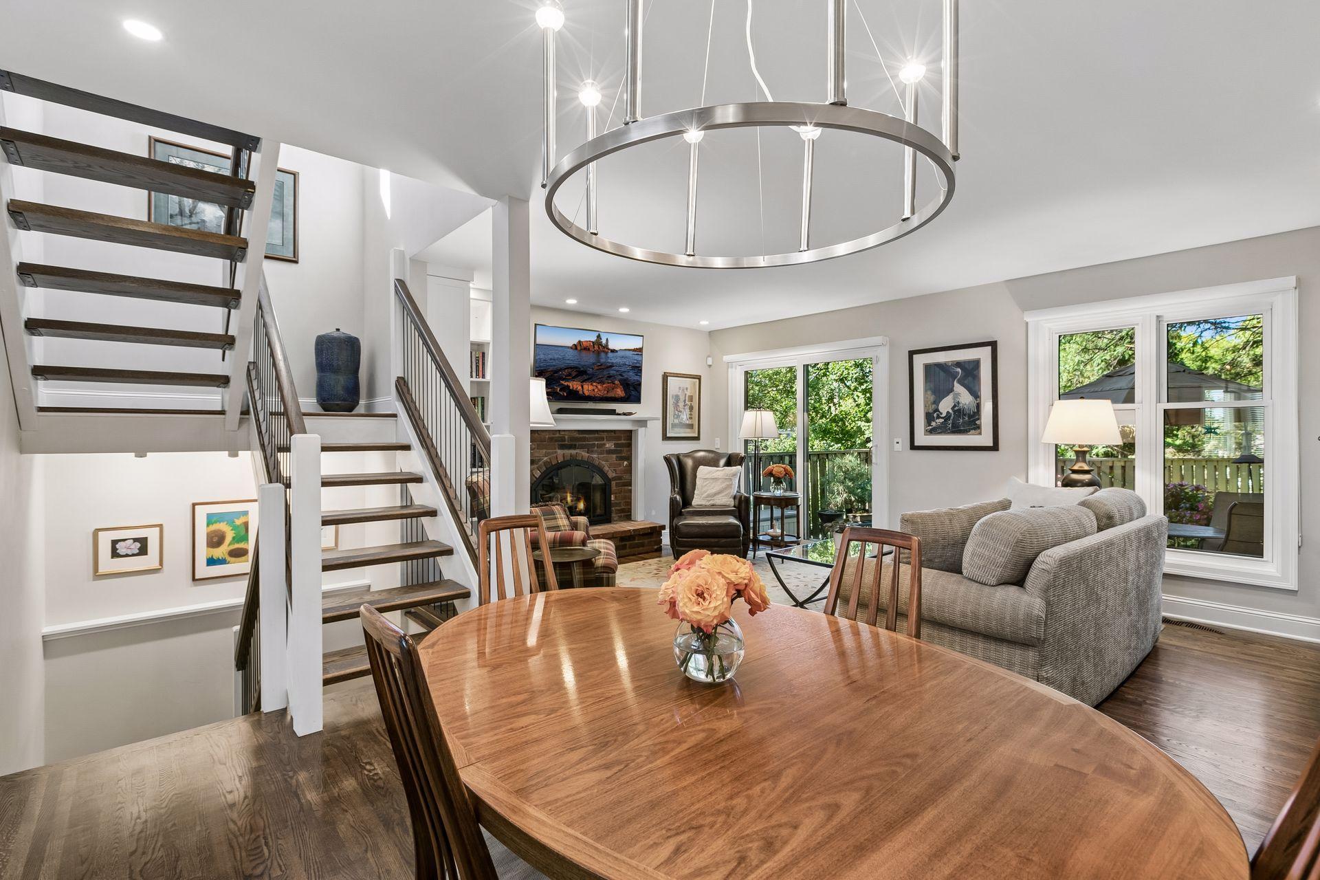 View of Residential at 1952 Dupont Avenue, Minneapolis MN 55403, Minneapolis (11 of 34) - Mike Wilen | Minnesota Team Real Estate