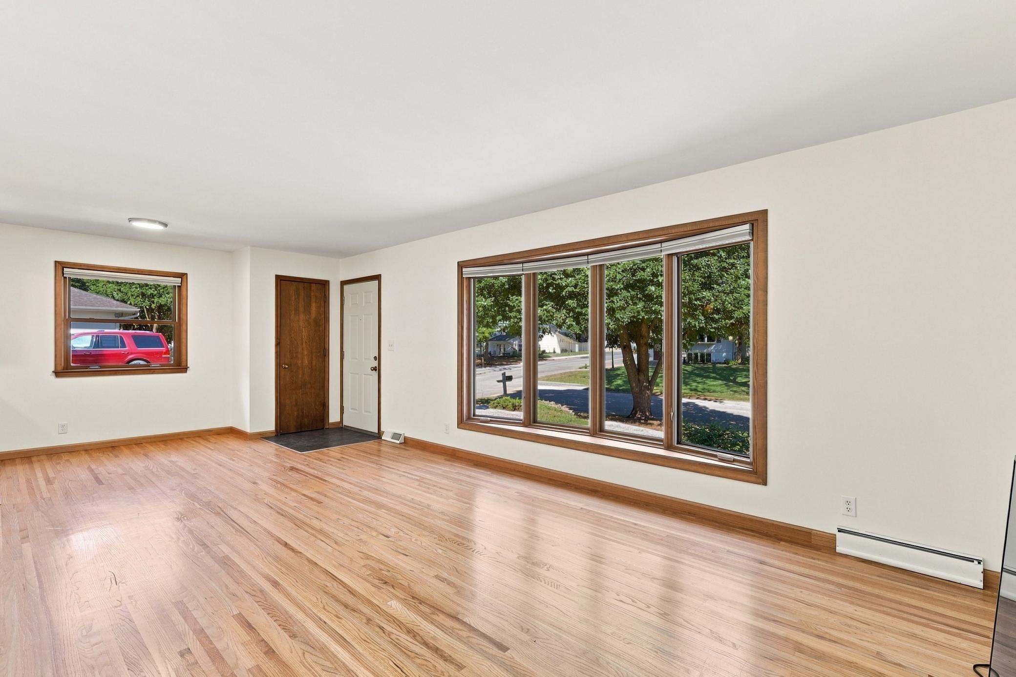 View of Residential at 16403 Seymour Drive, Minnetonka MN 55345, Minnetonka (4 of 44) - Mike Wilen | Minnesota Team Real Estate