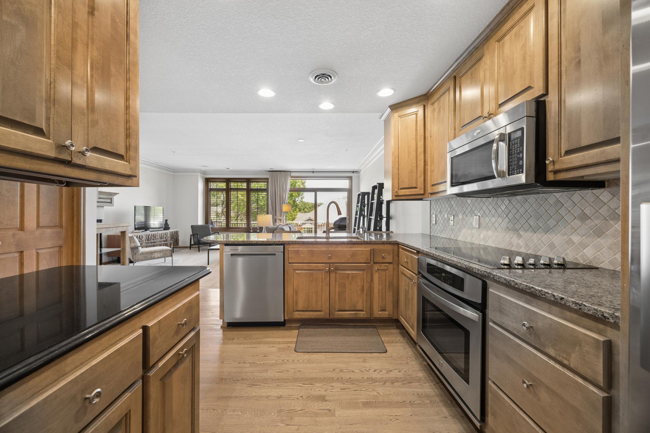 View of Residential at 365 Willoughby Way, Minnetonka MN 55305, Minnetonka (16 of 36) - Mike Wilen | Minnesota Team Real Estate