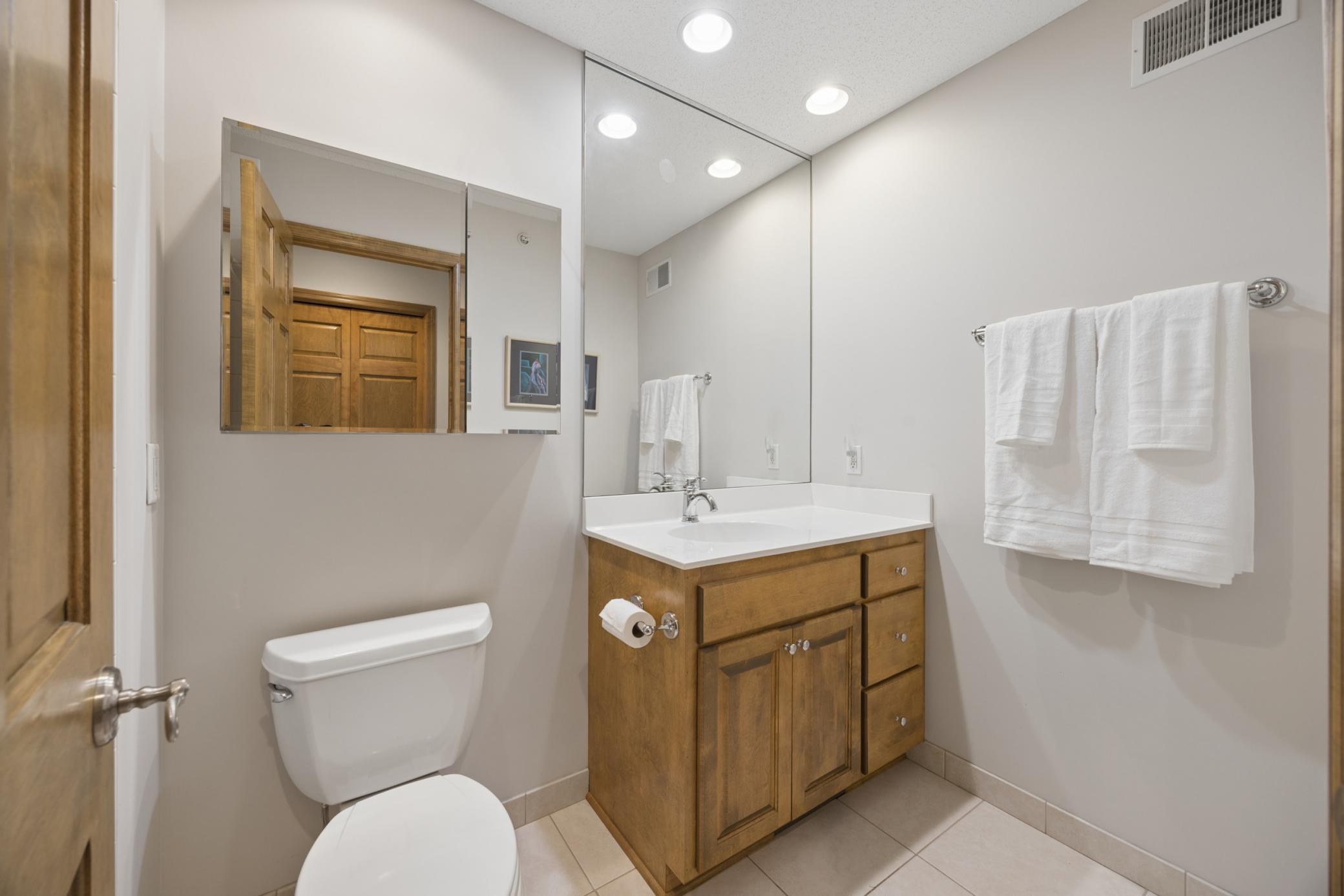 View of Residential at 365 Willoughby Way, Minnetonka MN 55305, Minnetonka (27 of 36) - Mike Wilen | Minnesota Team Real Estate