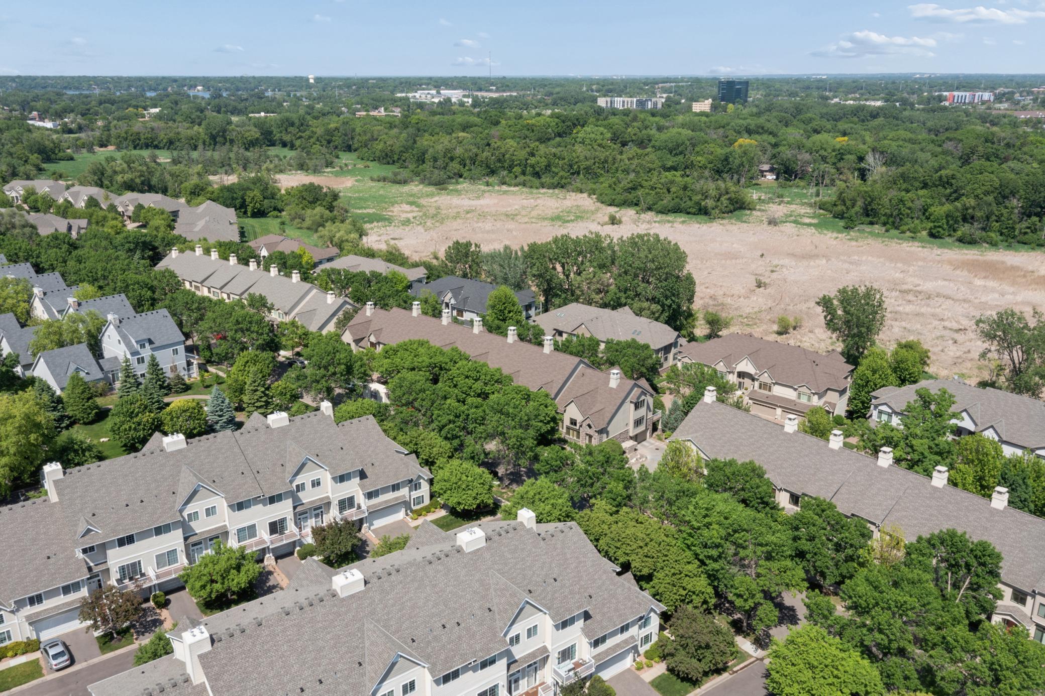 View of Residential at 365 Willoughby Way, Minnetonka MN 55305, Minnetonka (35 of 36) - Mike Wilen | Minnesota Team Real Estate