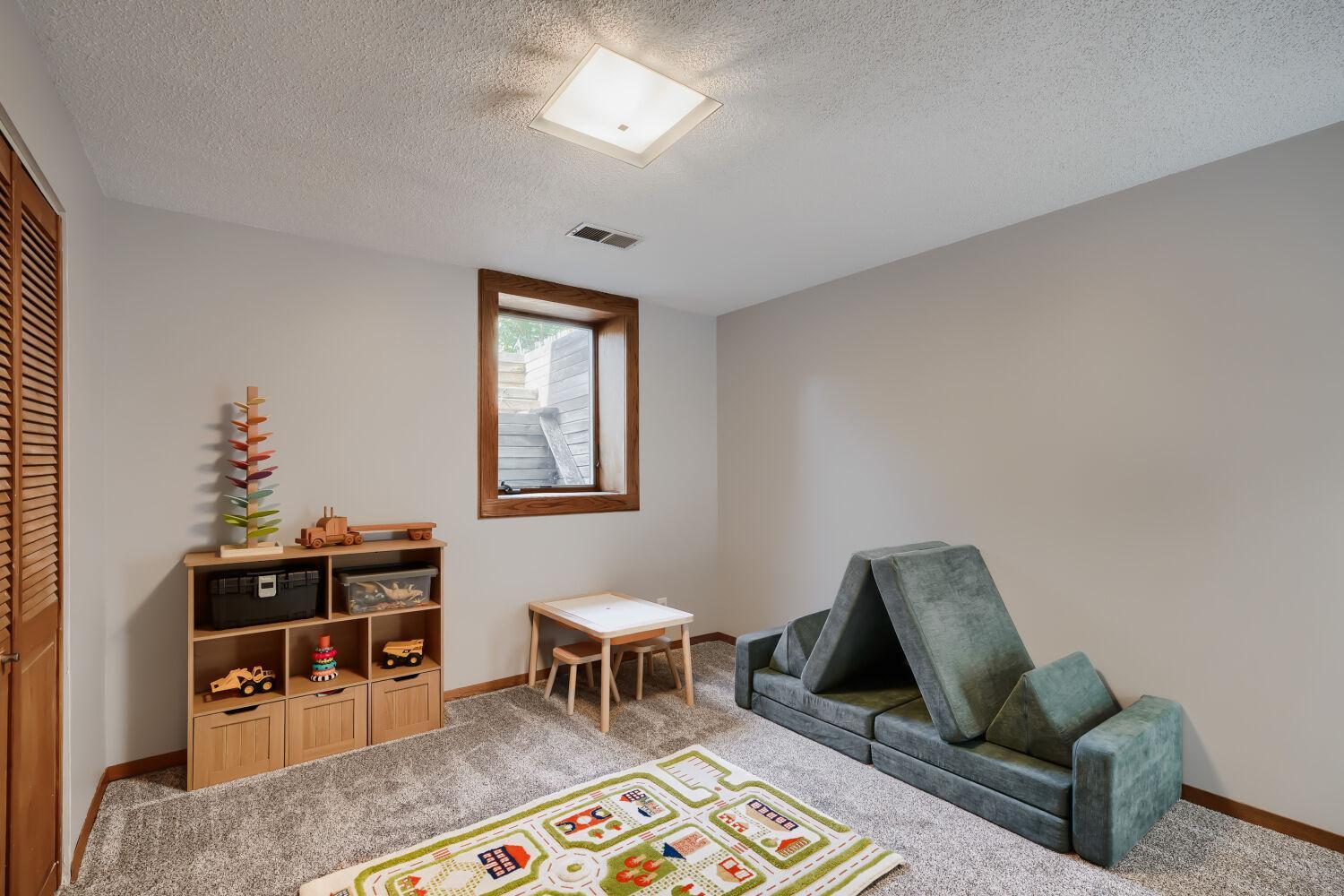 View of Residential at 7944 Grinnell Way, Lakeville MN 55044, Lakeville (24 of 29) - Mike Wilen | Minnesota Team Real Estate
