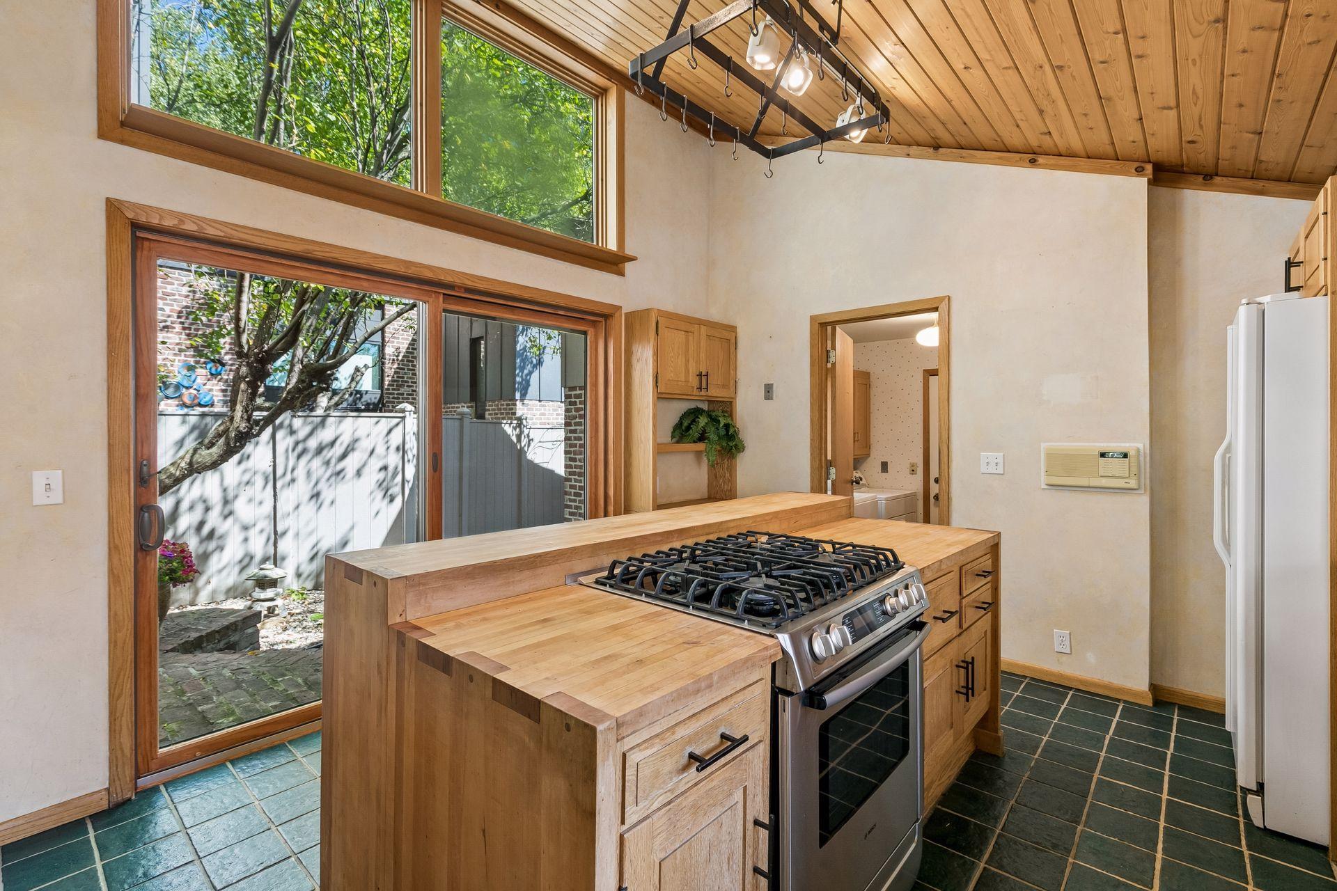 View of Residential at 6416 Vernon Avenue, Edina MN 55436, Edina (14 of 31) - Mike Wilen | Minnesota Team Real Estate