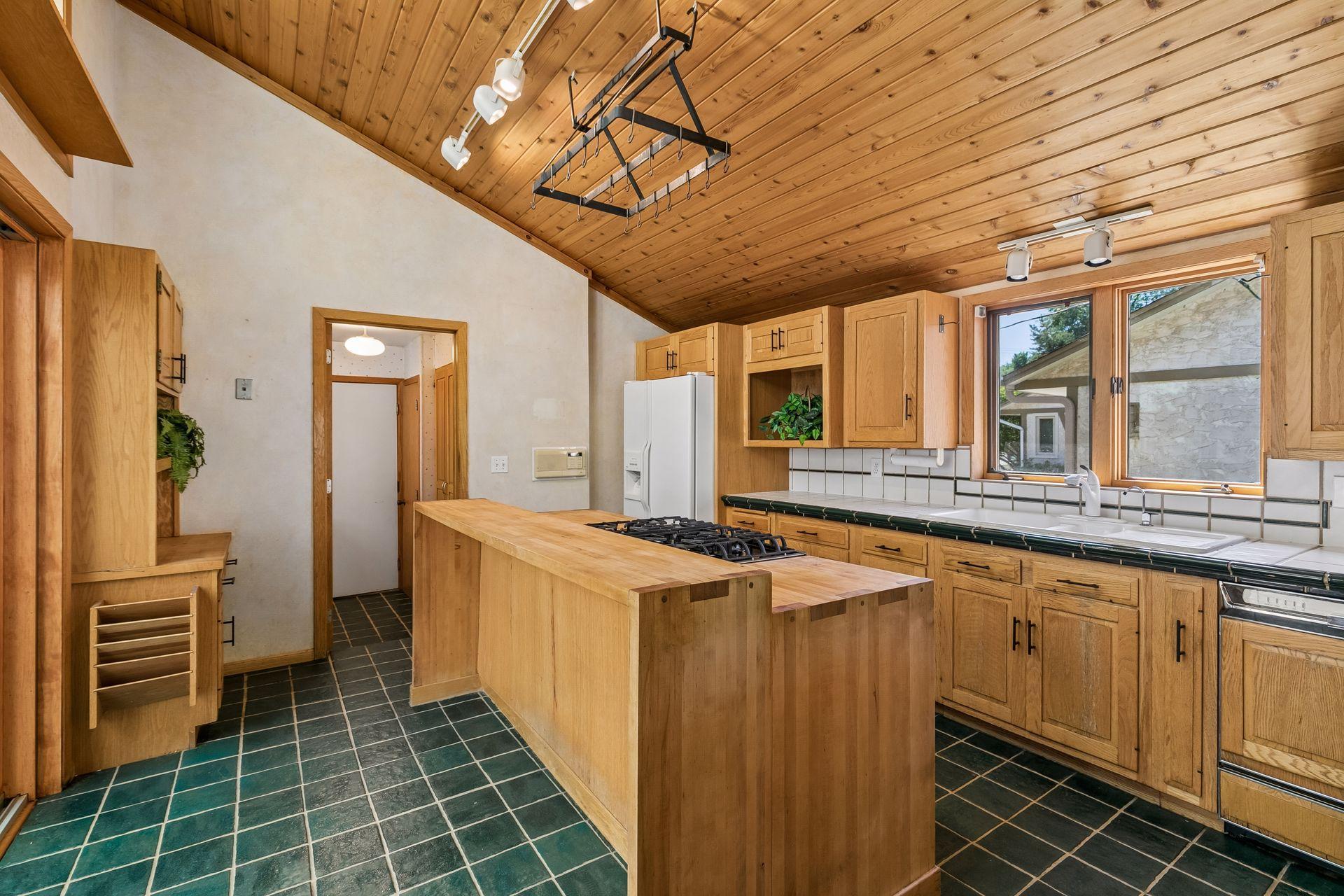 View of Residential at 6416 Vernon Avenue, Edina MN 55436, Edina (12 of 31) - Mike Wilen | Minnesota Team Real Estate