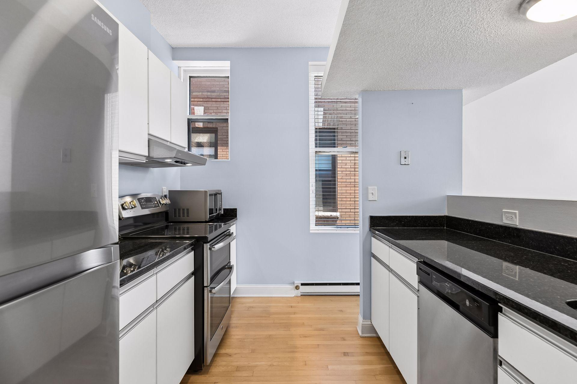View of Residential at 505 Selby Avenue #11, Saint Paul MN 55102, Saint Paul (19 of 33) - Mike Wilen | Minnesota Team Real Estate