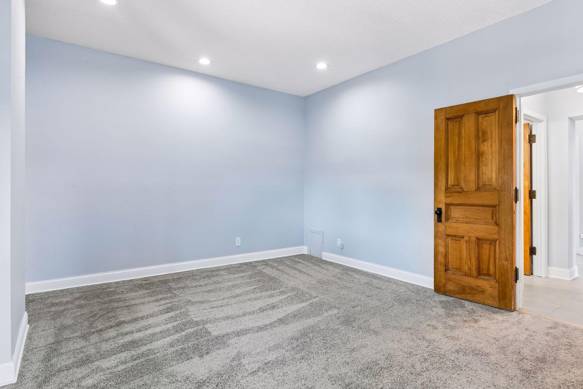 View of Residential at 505 Selby Avenue #11, Saint Paul MN 55102, Saint Paul (25 of 33) - Mike Wilen | Minnesota Team Real Estate