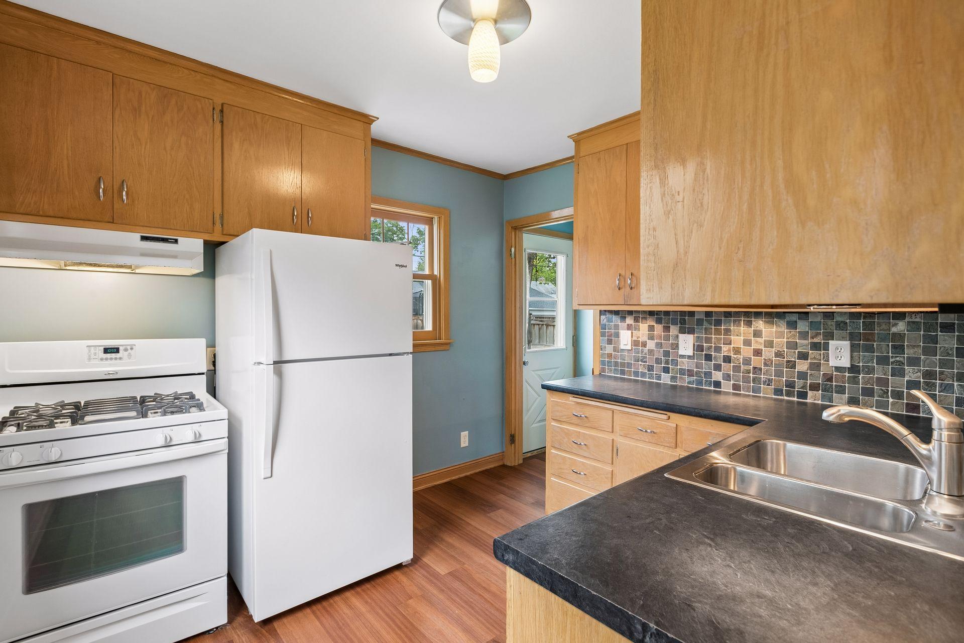 View of Residential at 5912 10th Avenue, Minneapolis MN 55417, Minneapolis (11 of 31) - Mike Wilen | Minnesota Team Real Estate